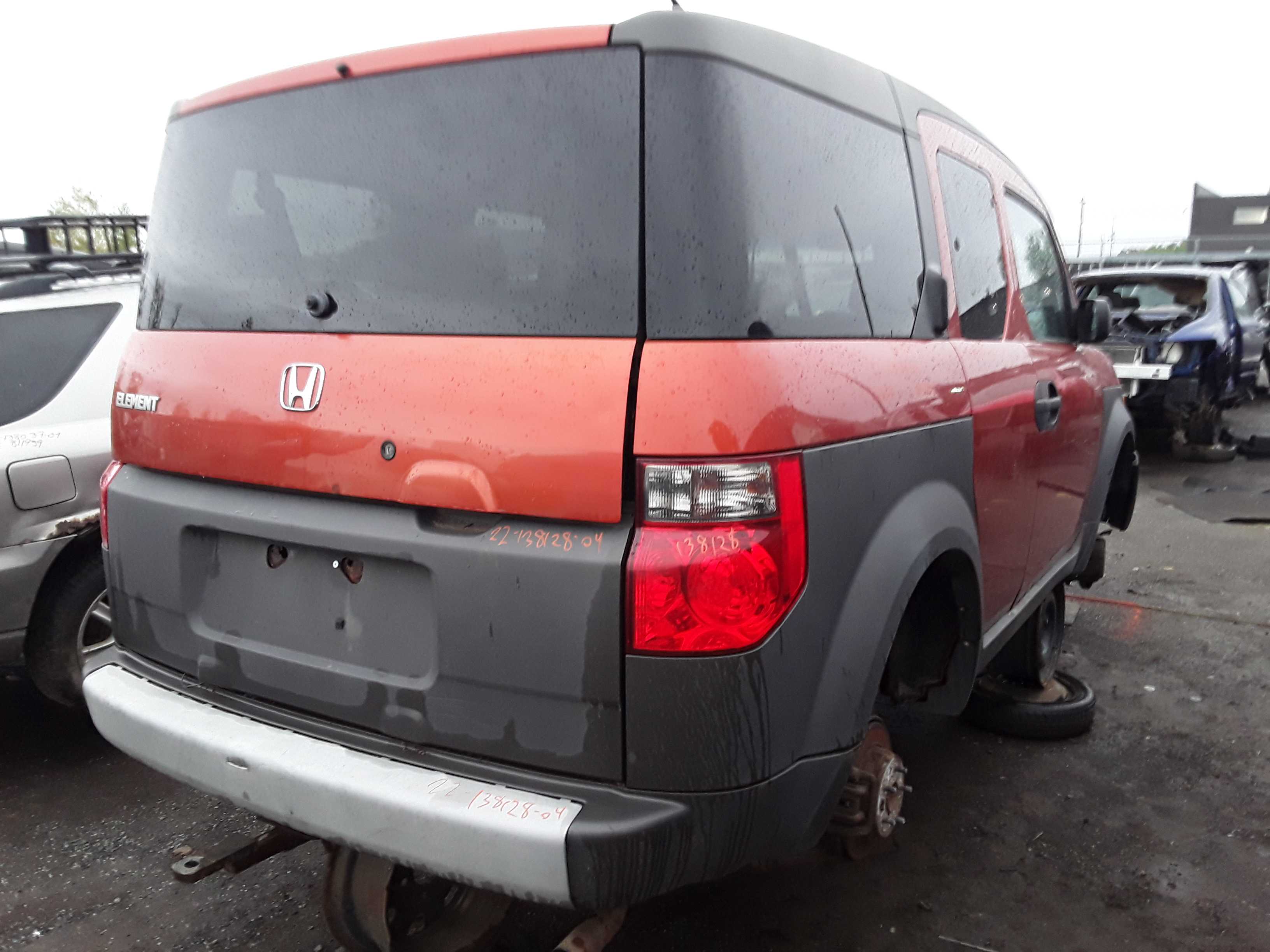 HONDA ELEMENT 2004 Kenny UPull