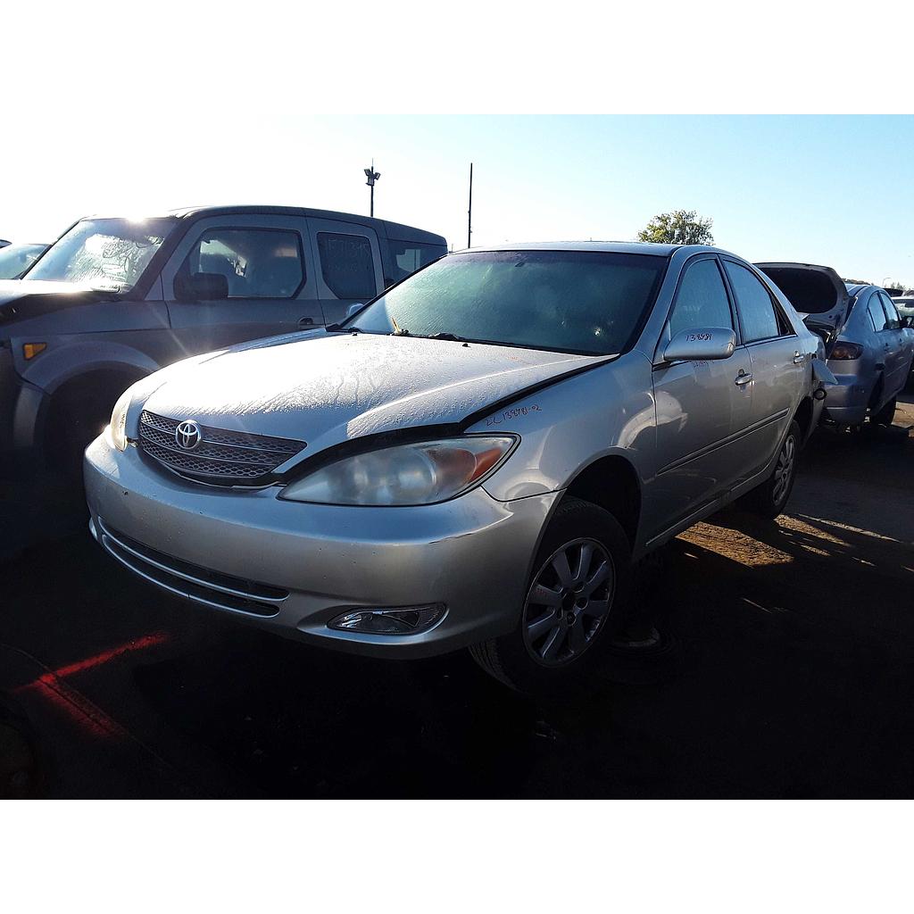 TOYOTA CAMRY 2002 Kenny UPull