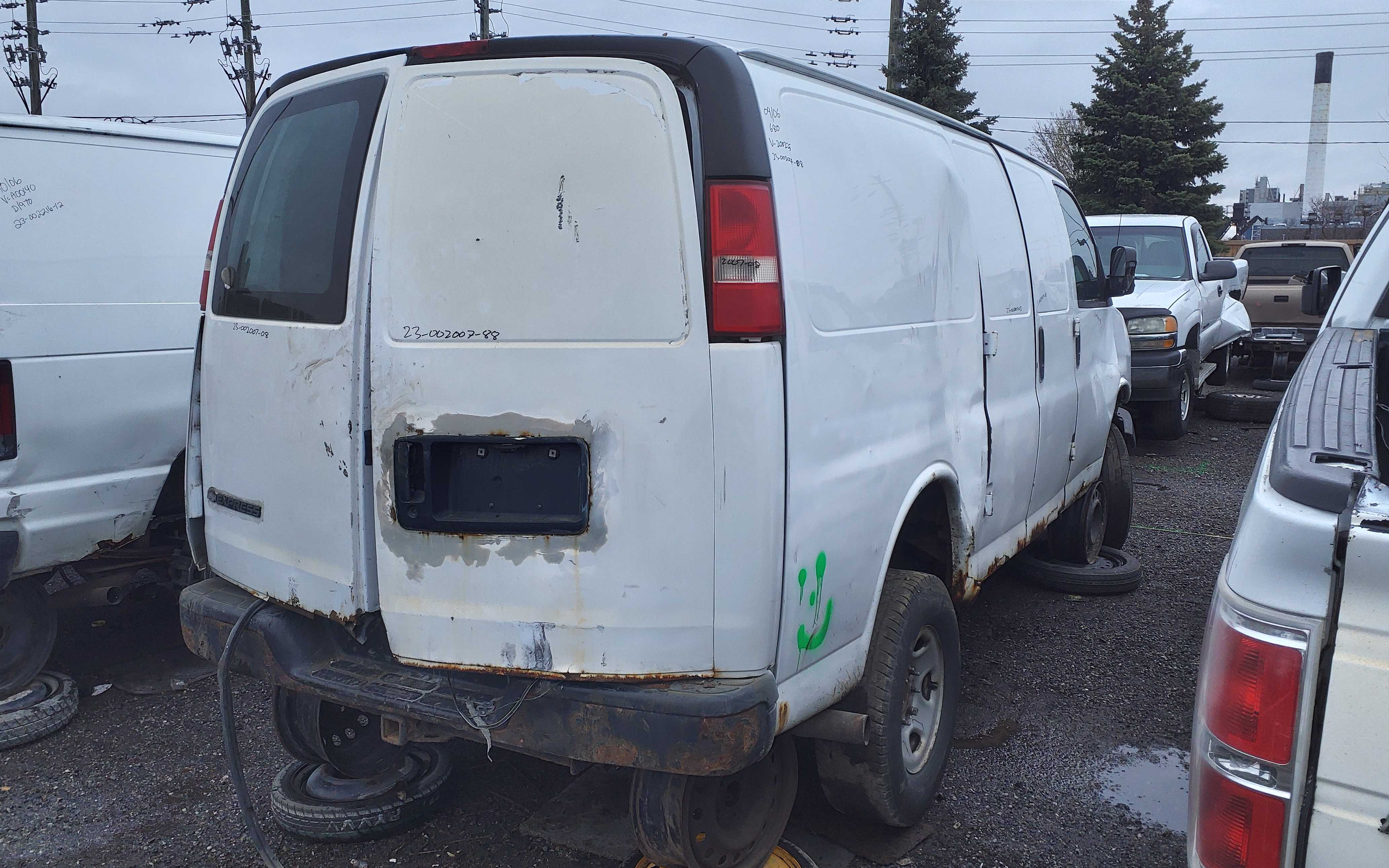 CHEVROLET EXPRESS VAN 2008