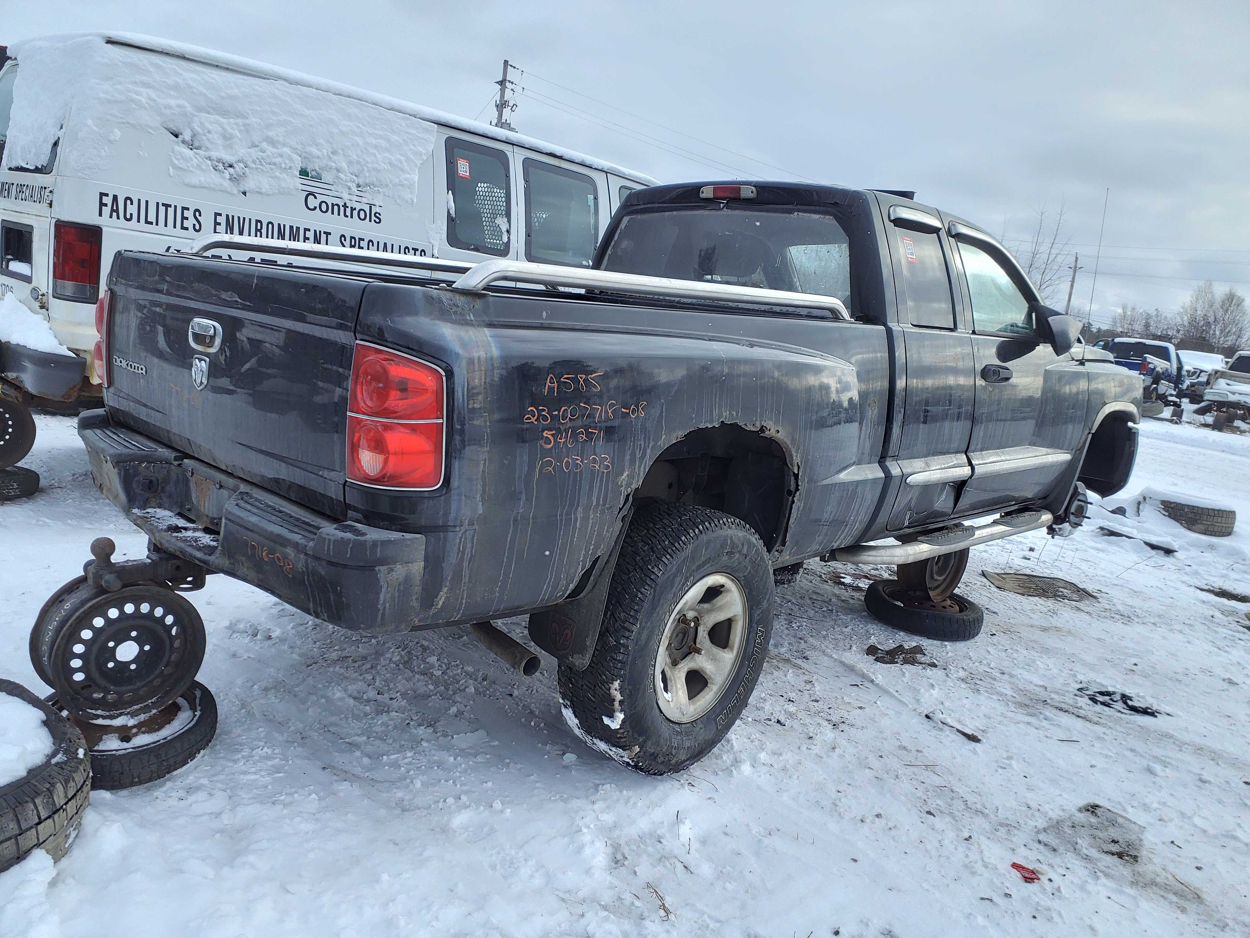 DODGE DAKOTA 2008