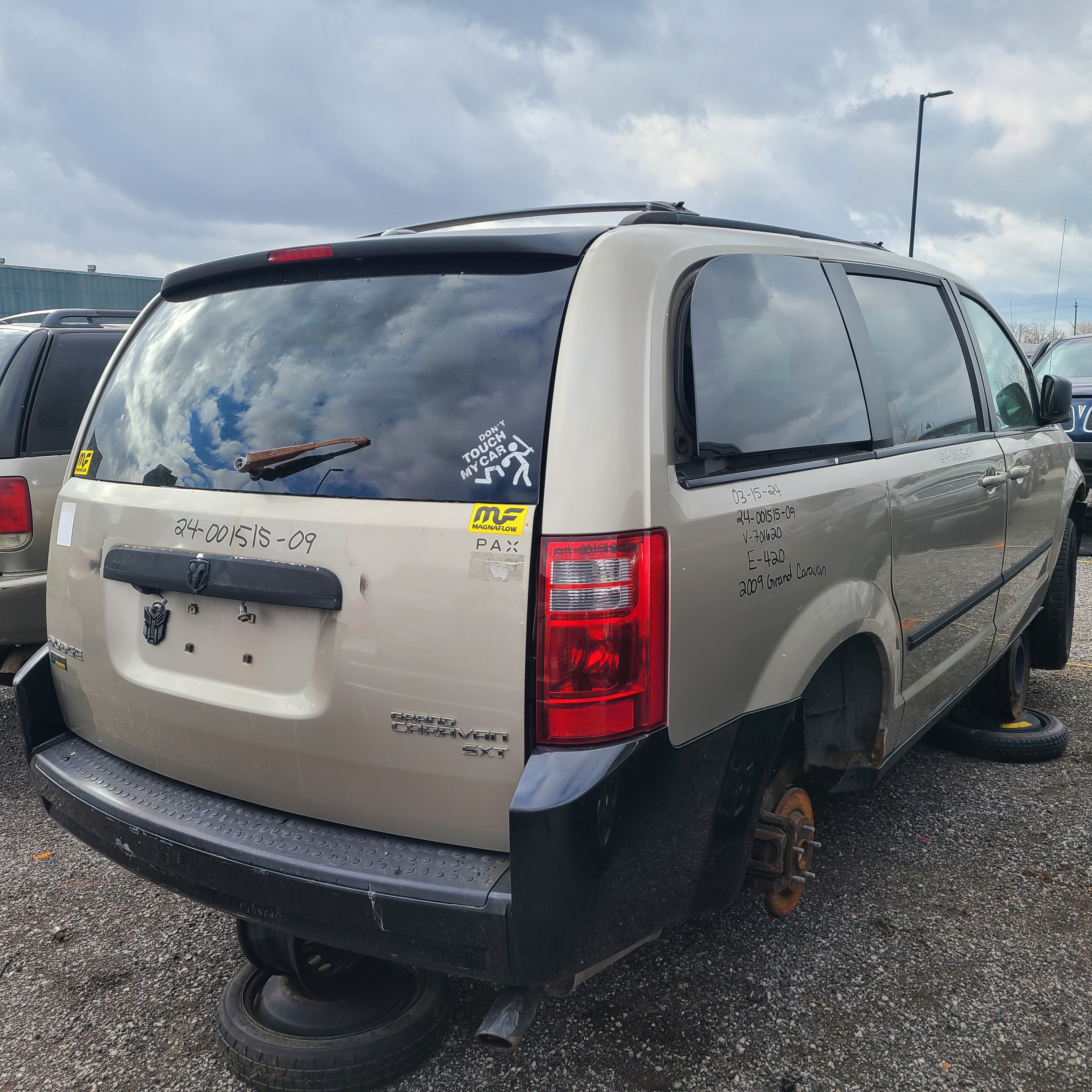 DODGE GRAND CARAVAN 2009