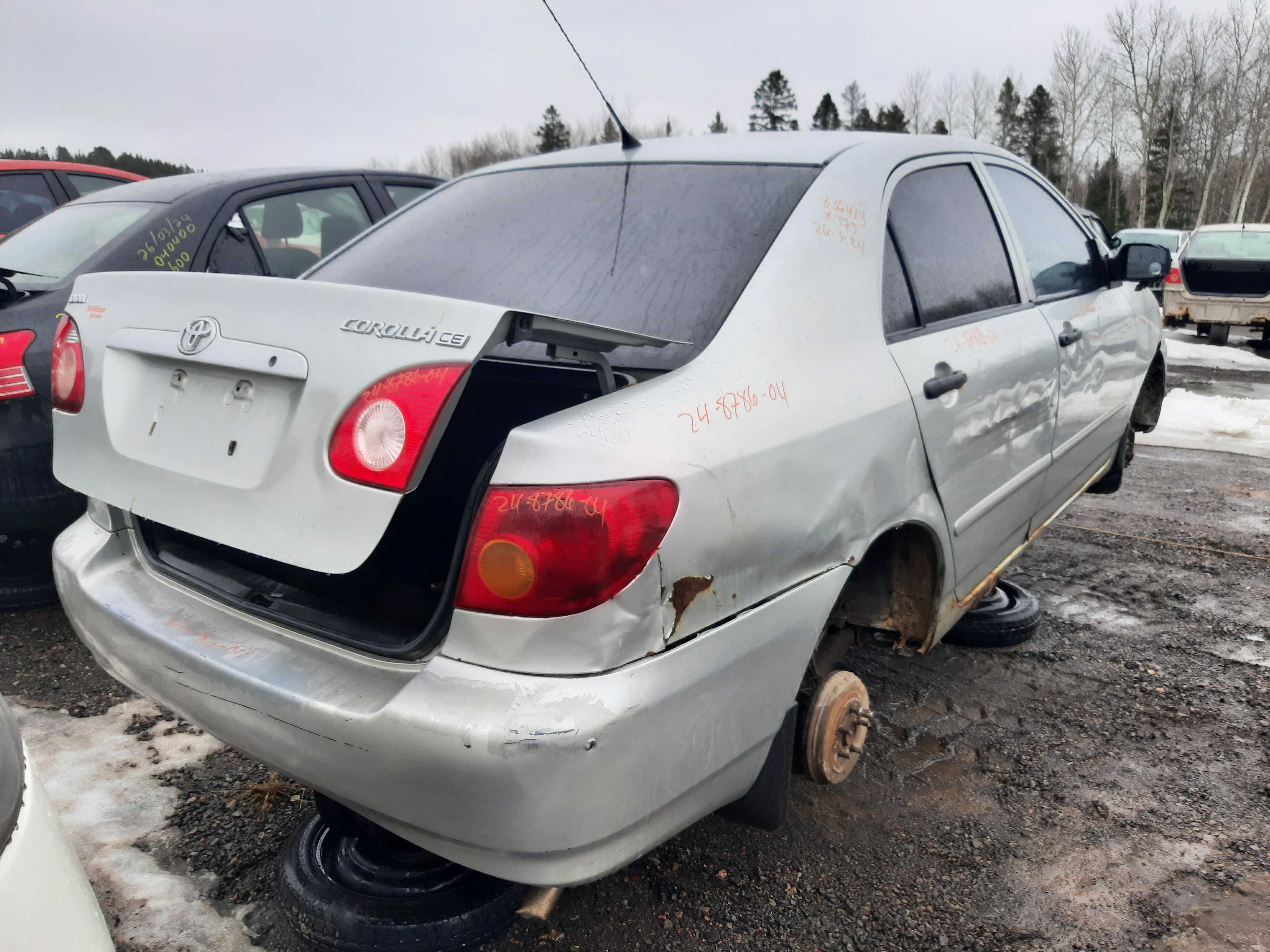 TOYOTA COROLLA 2004