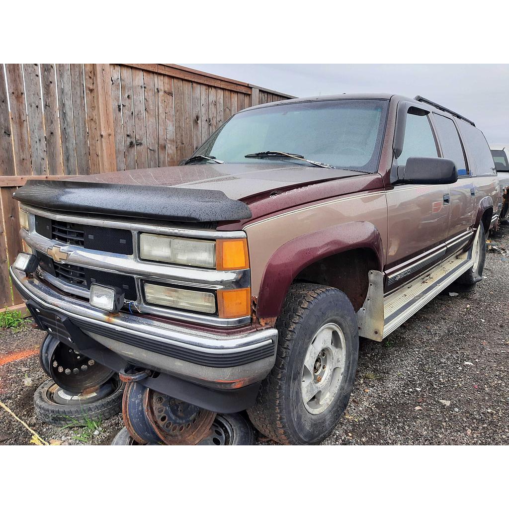 CHEVROLET SUBURBAN 1995 | St-Catharines | Kenny U-Pull