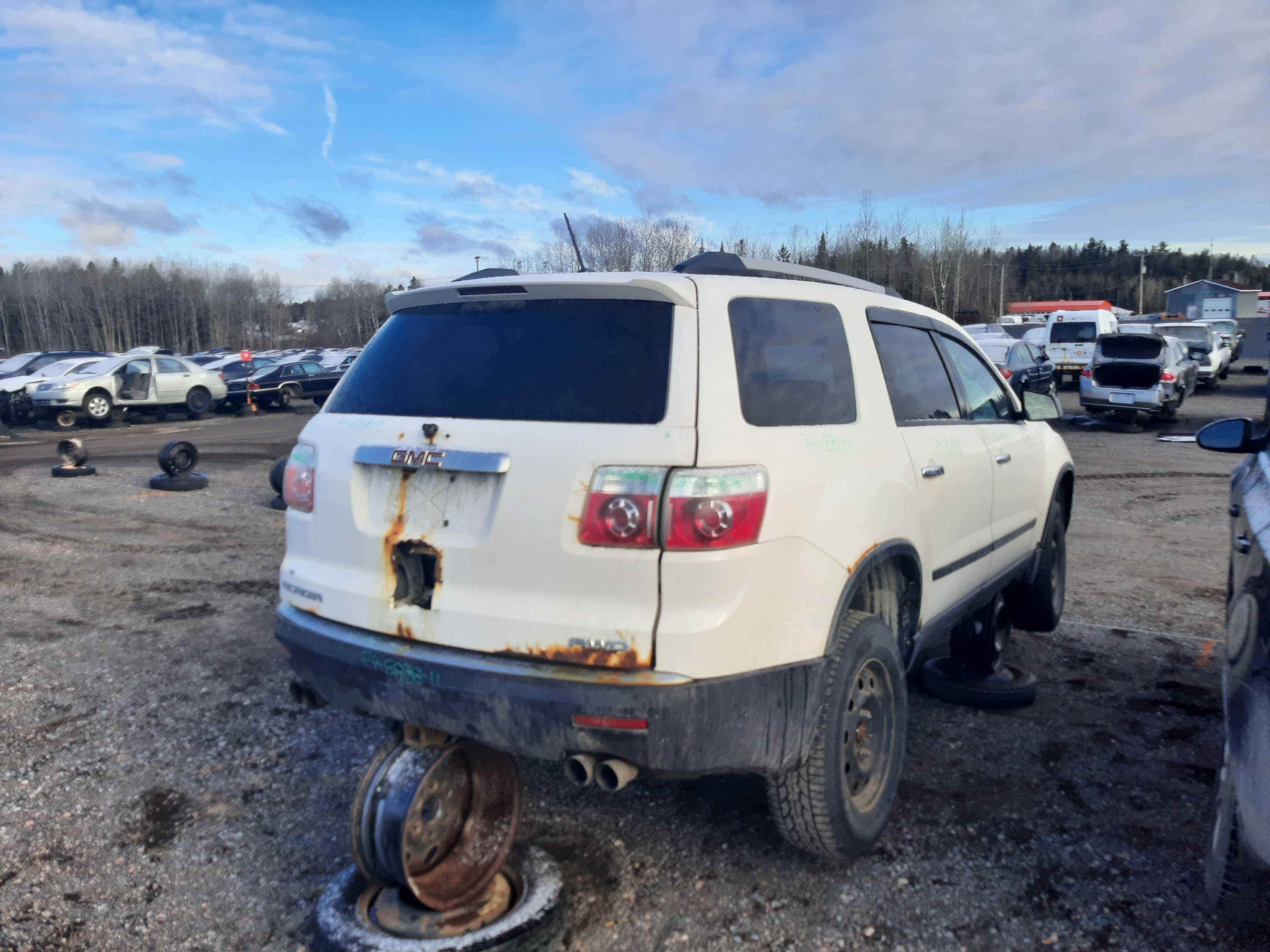 GMC ACADIA 2011