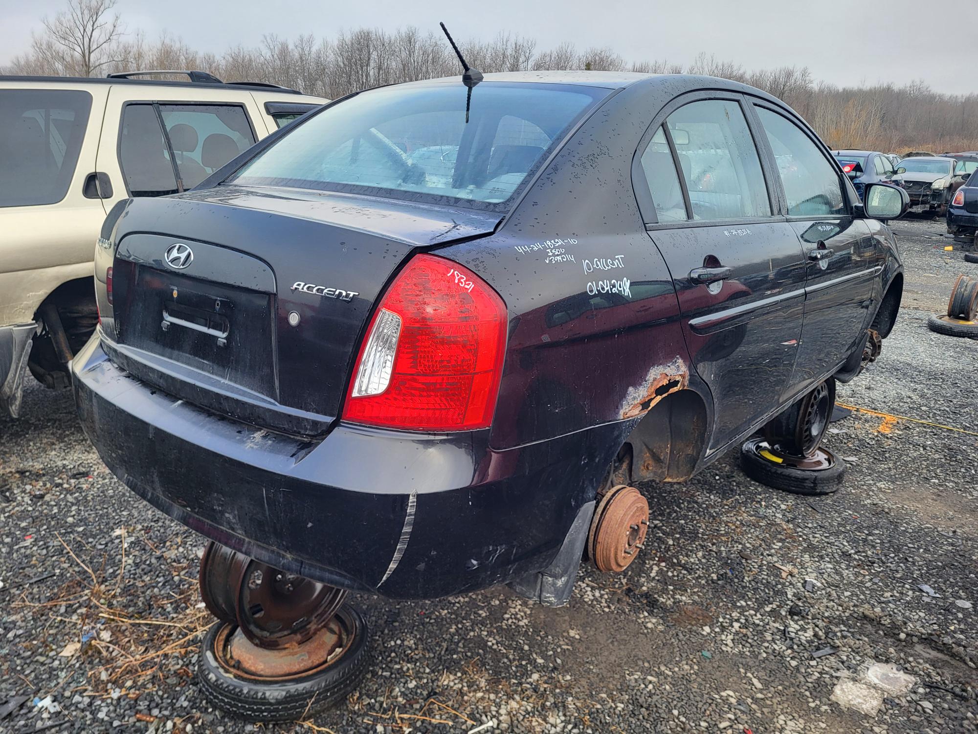 HYUNDAI ACCENT 2010