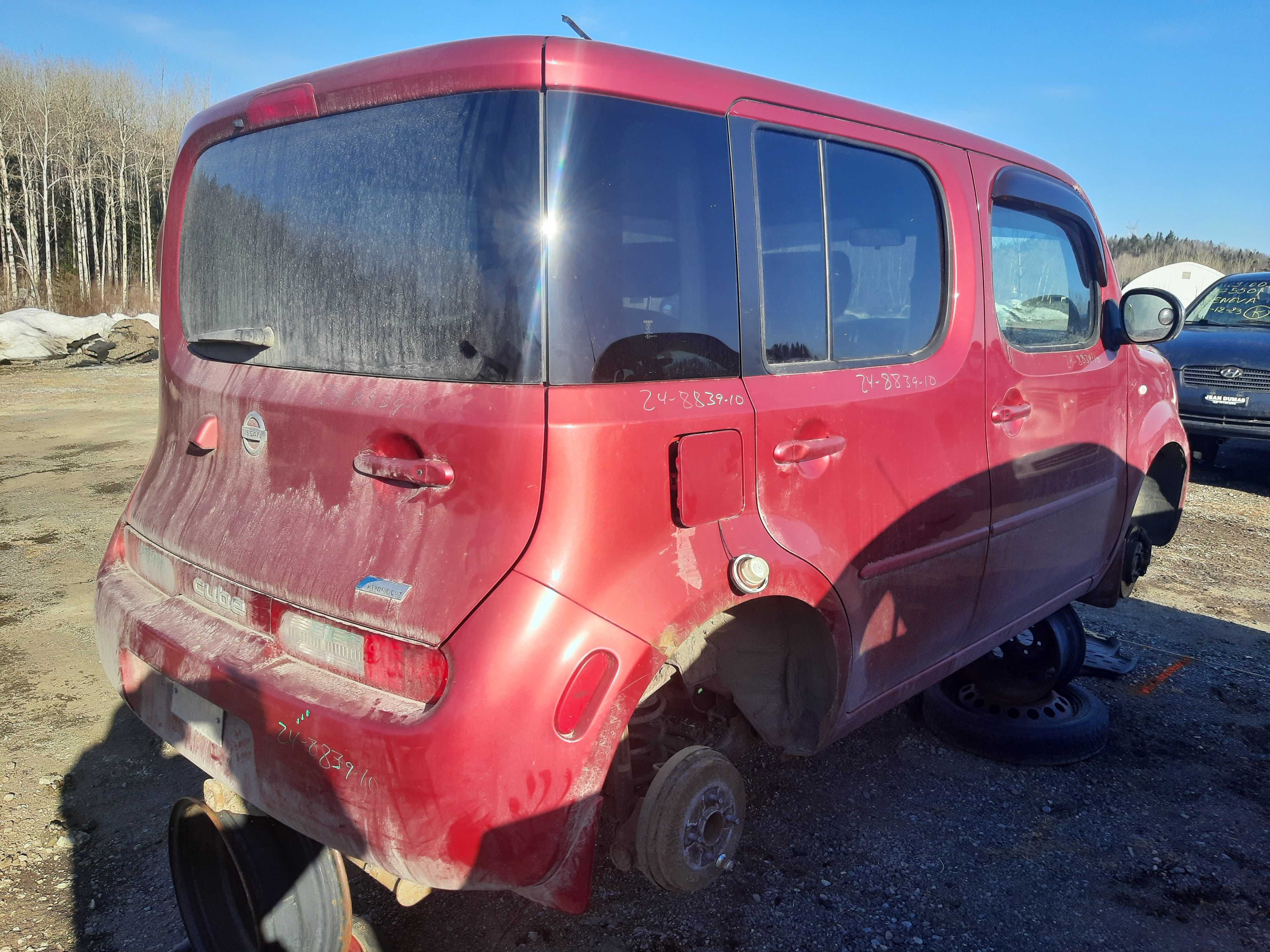 NISSAN CUBE 2010