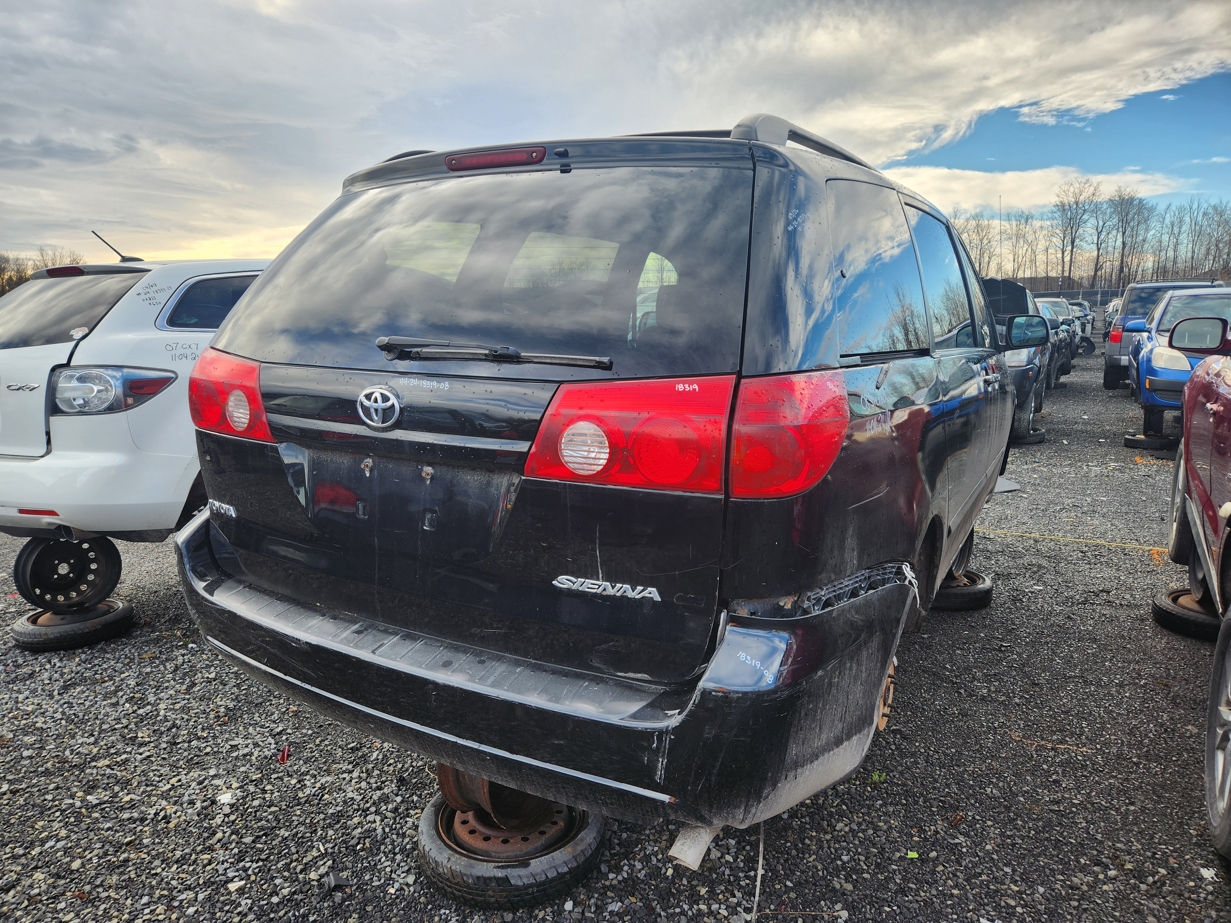 TOYOTA SIENNA 2008