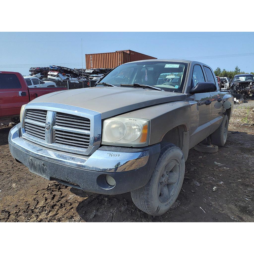 DODGE DAKOTA 2005