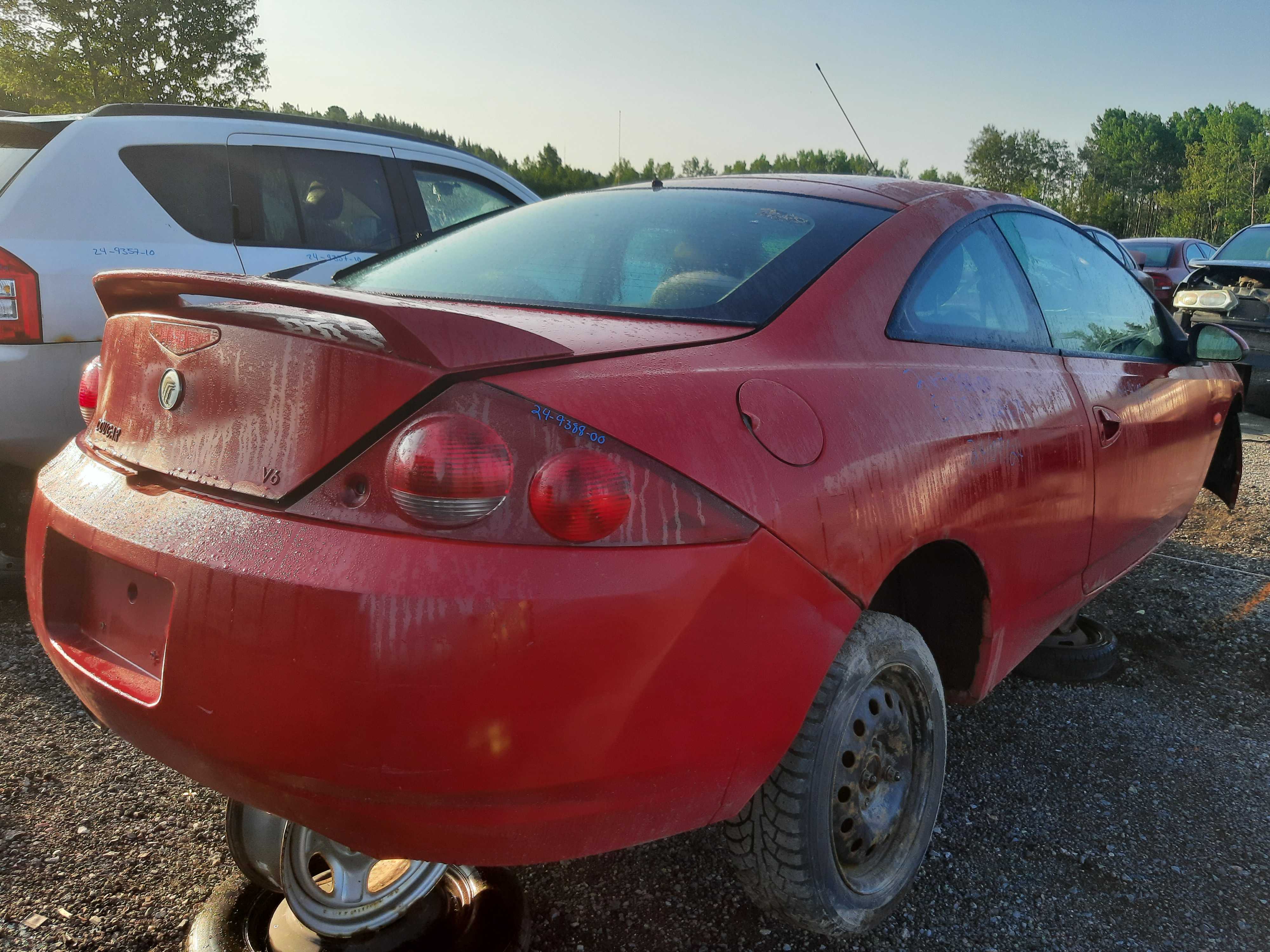 MERCURY COUGAR 2000