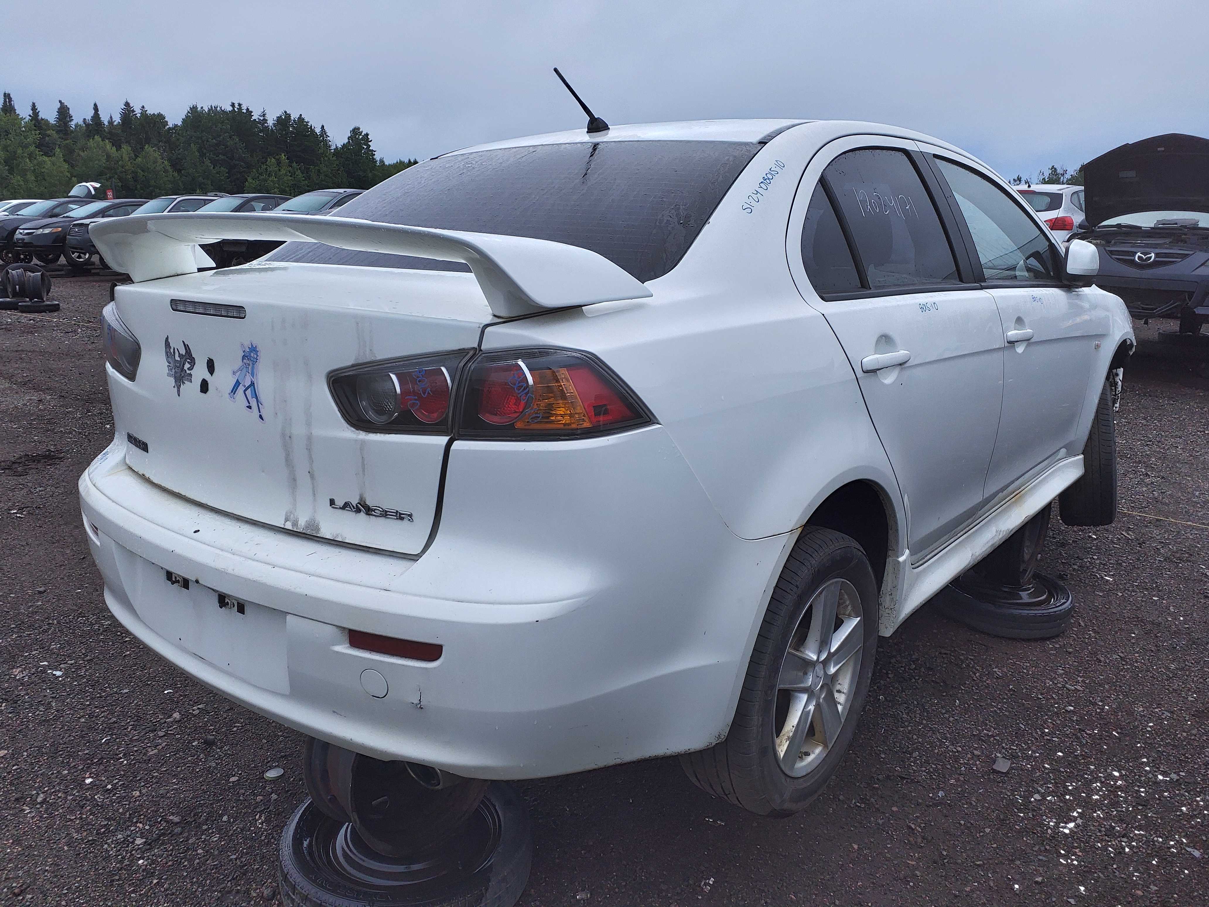 MITSUBISHI LANCER 2010