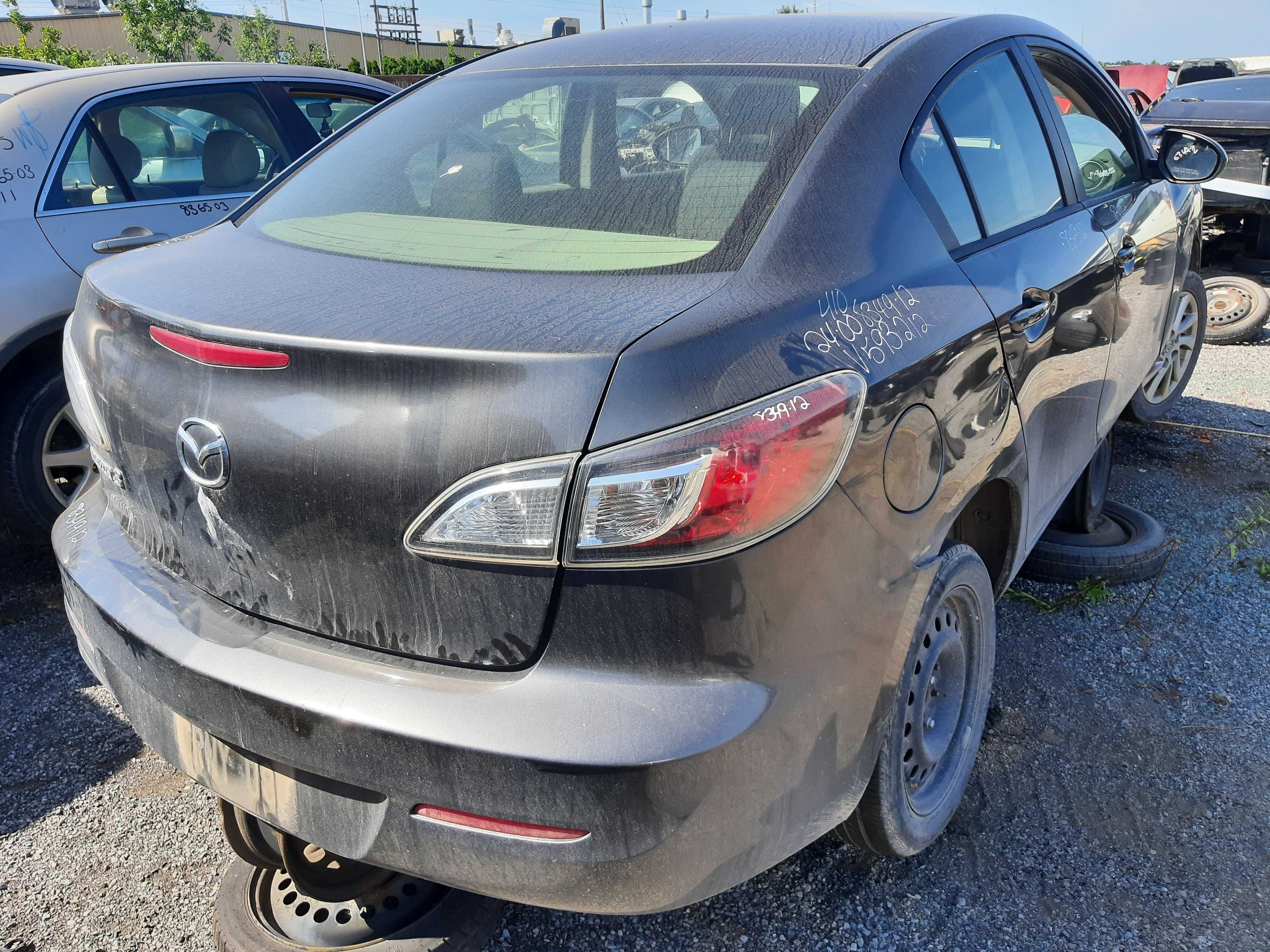 MAZDA MAZDA3 2012