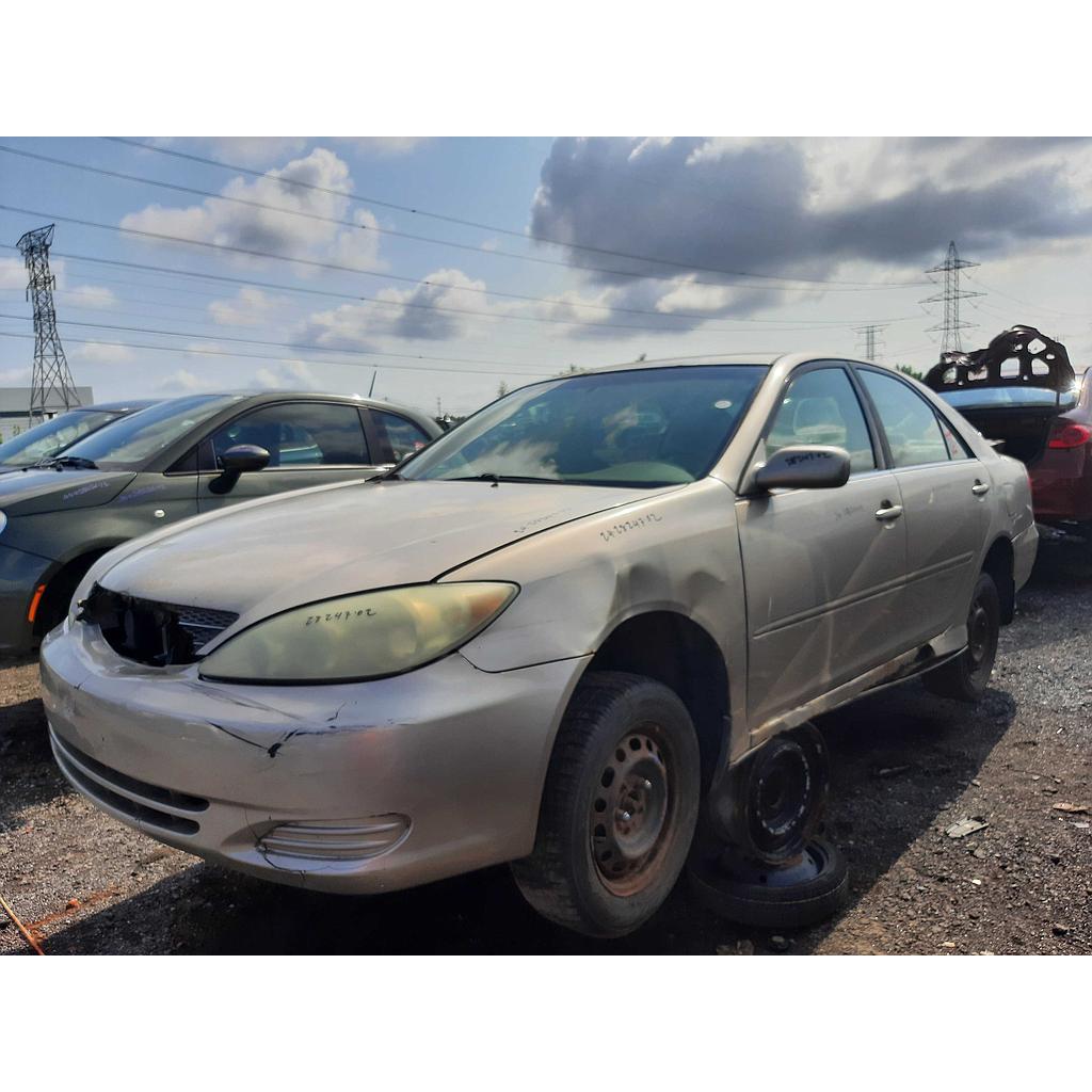 TOYOTA CAMRY 2002