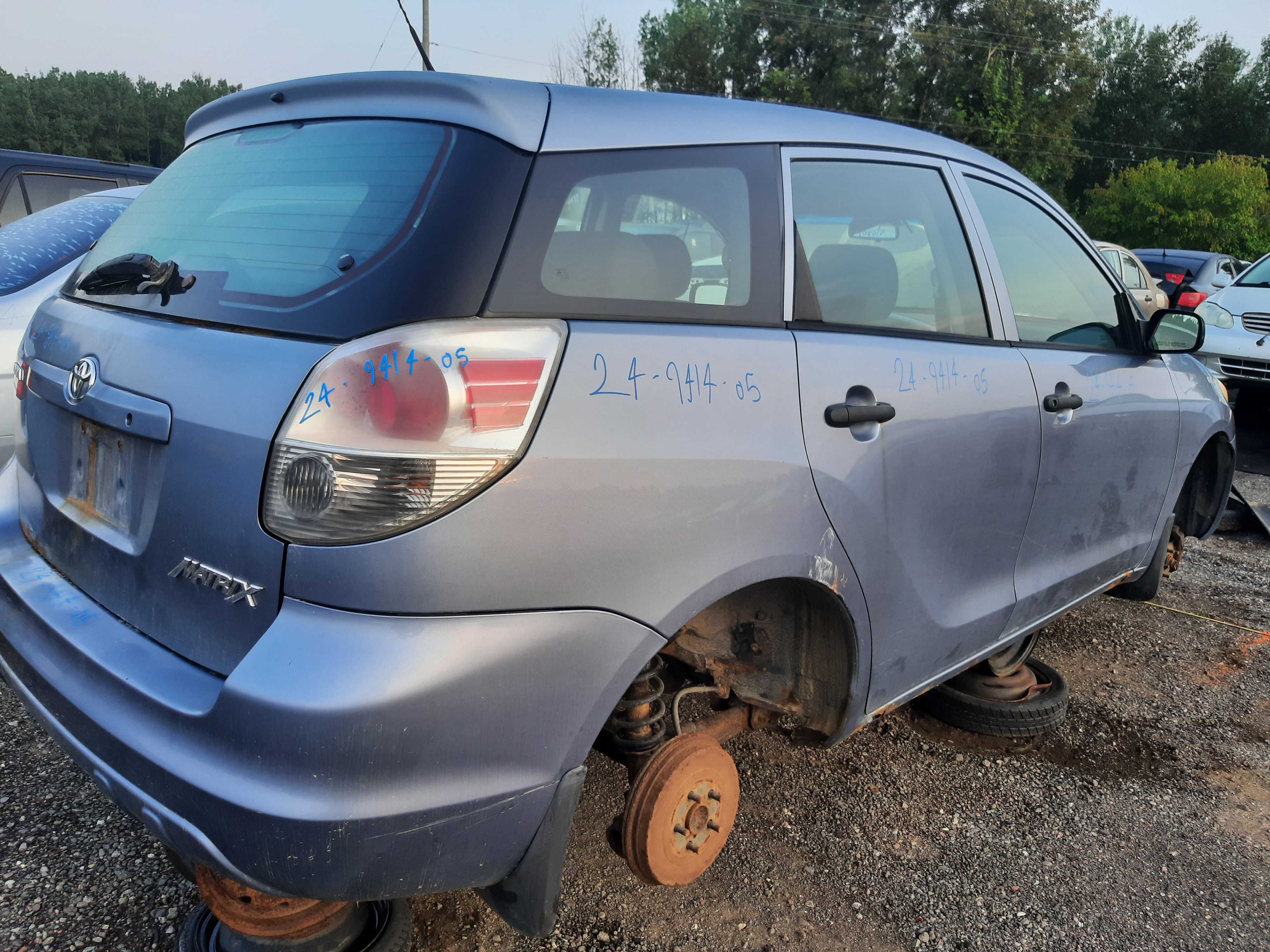 TOYOTA MATRIX 2005