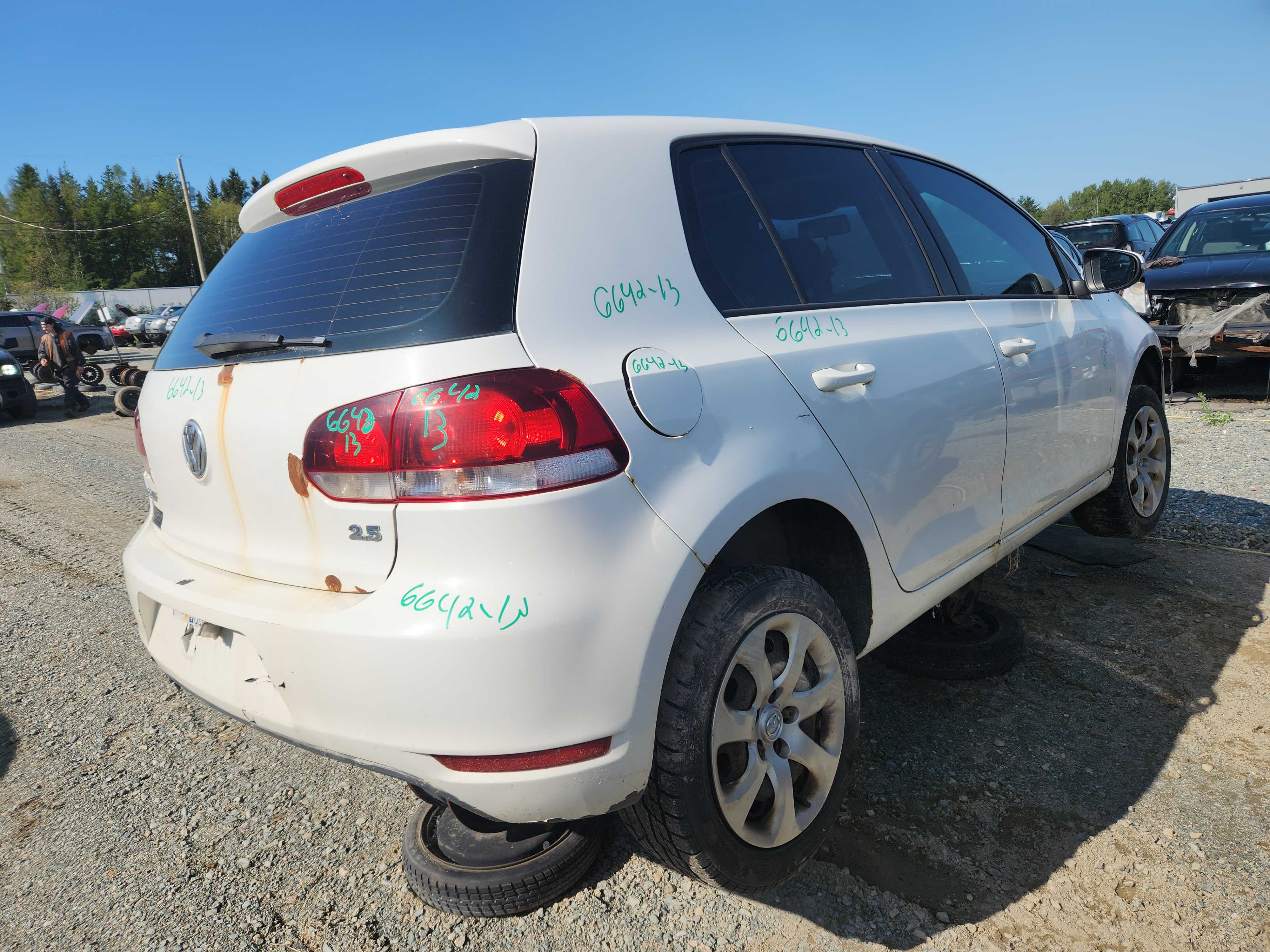 VOLKSWAGEN GOLF 2013