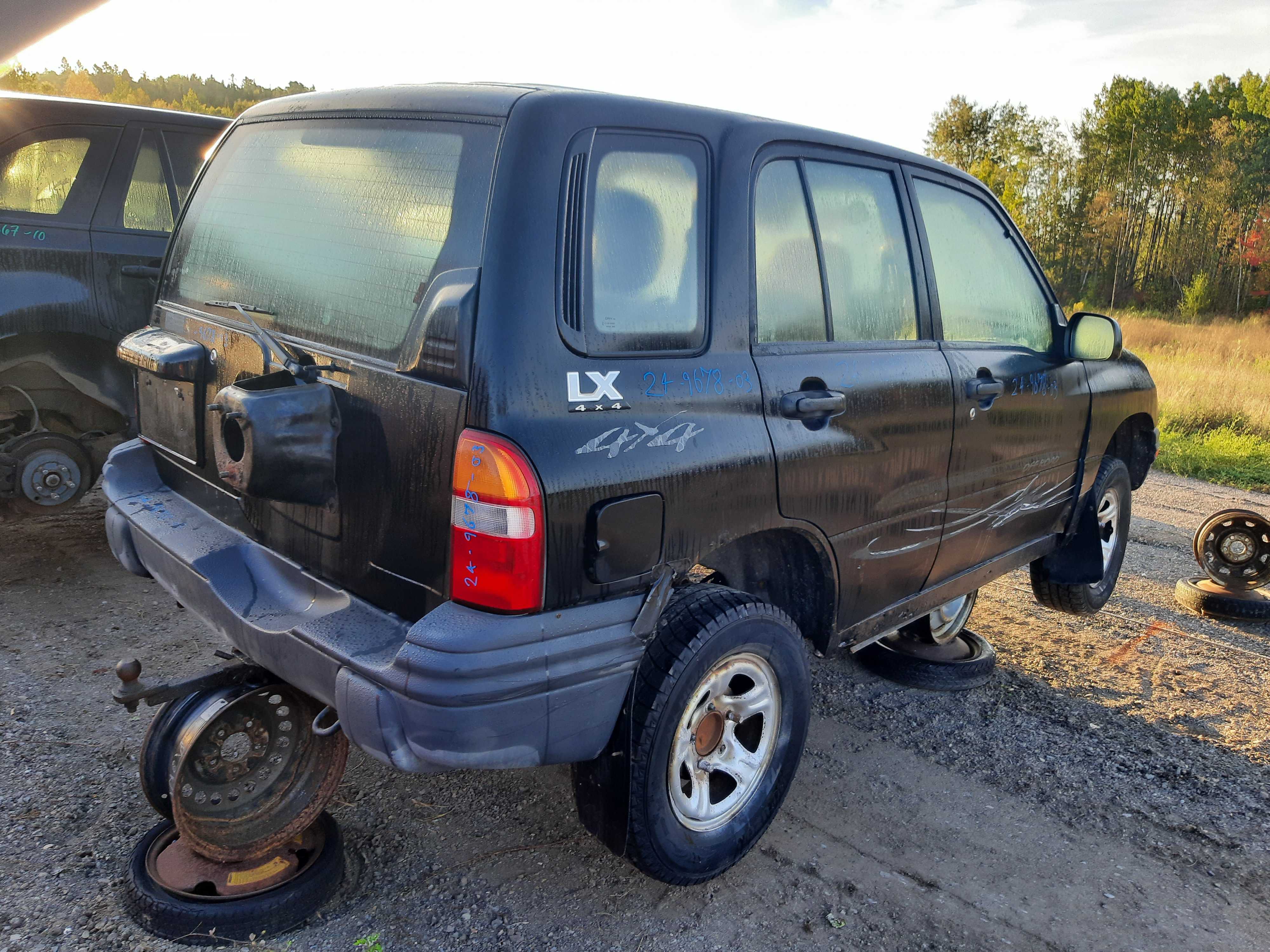 CHEVROLET TRACKER 2003