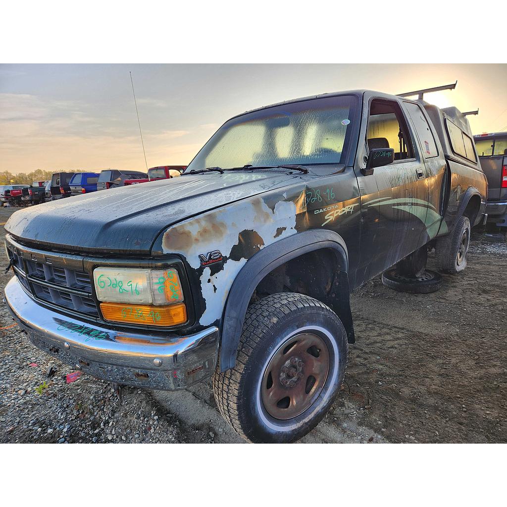 DODGE DAKOTA 1996