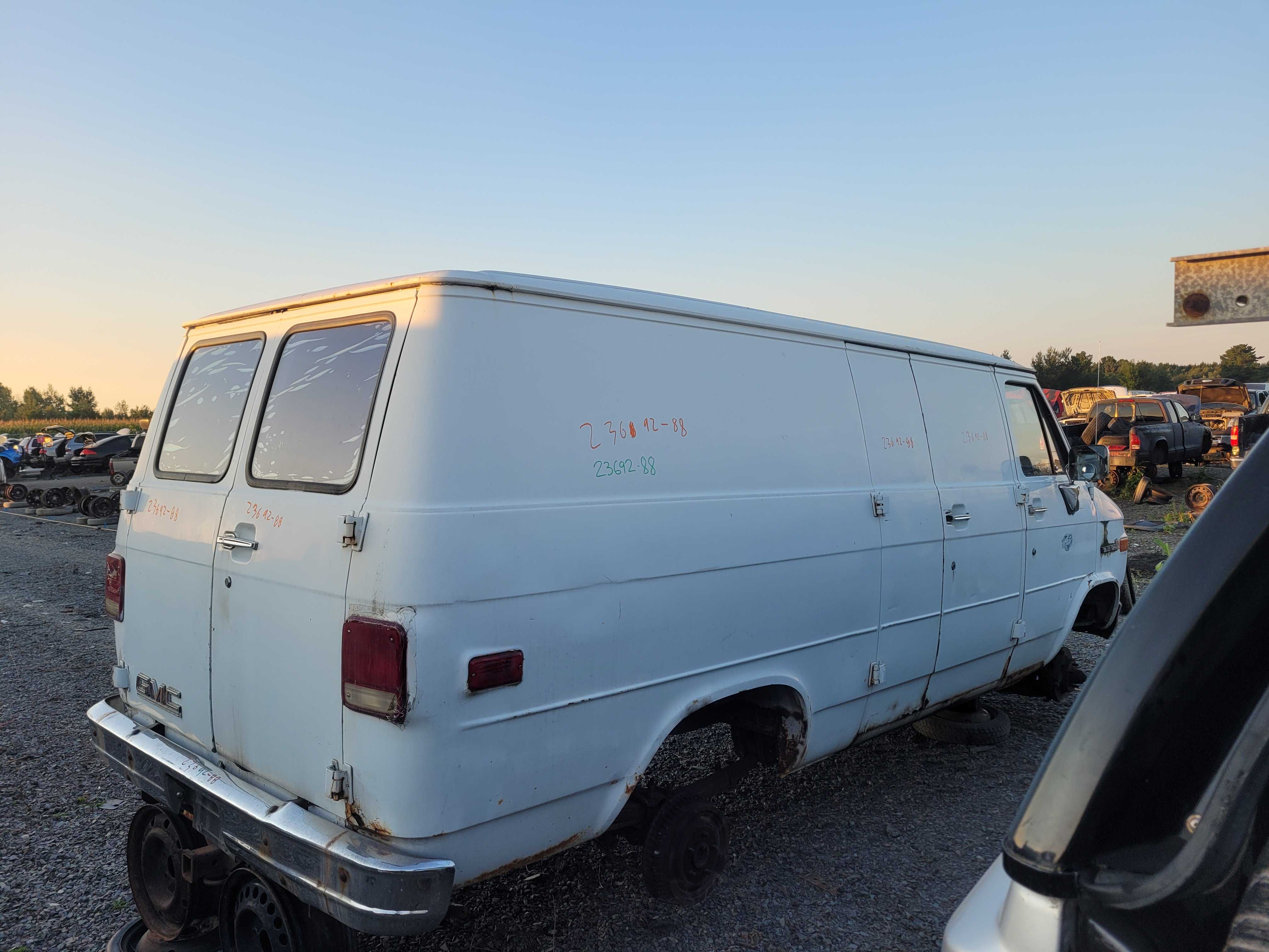 GMC VANDURA 1988