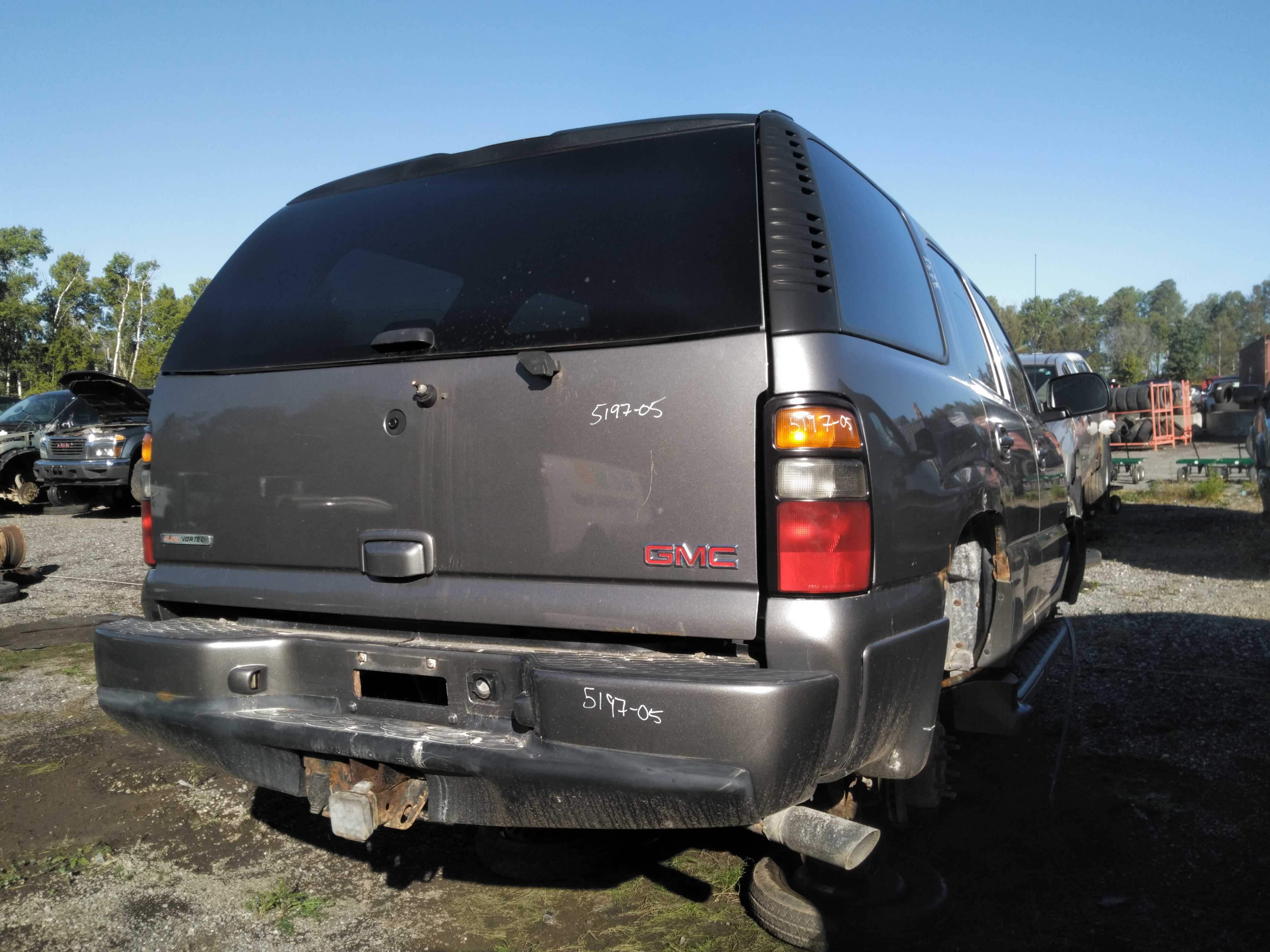 GMC YUKON 2005