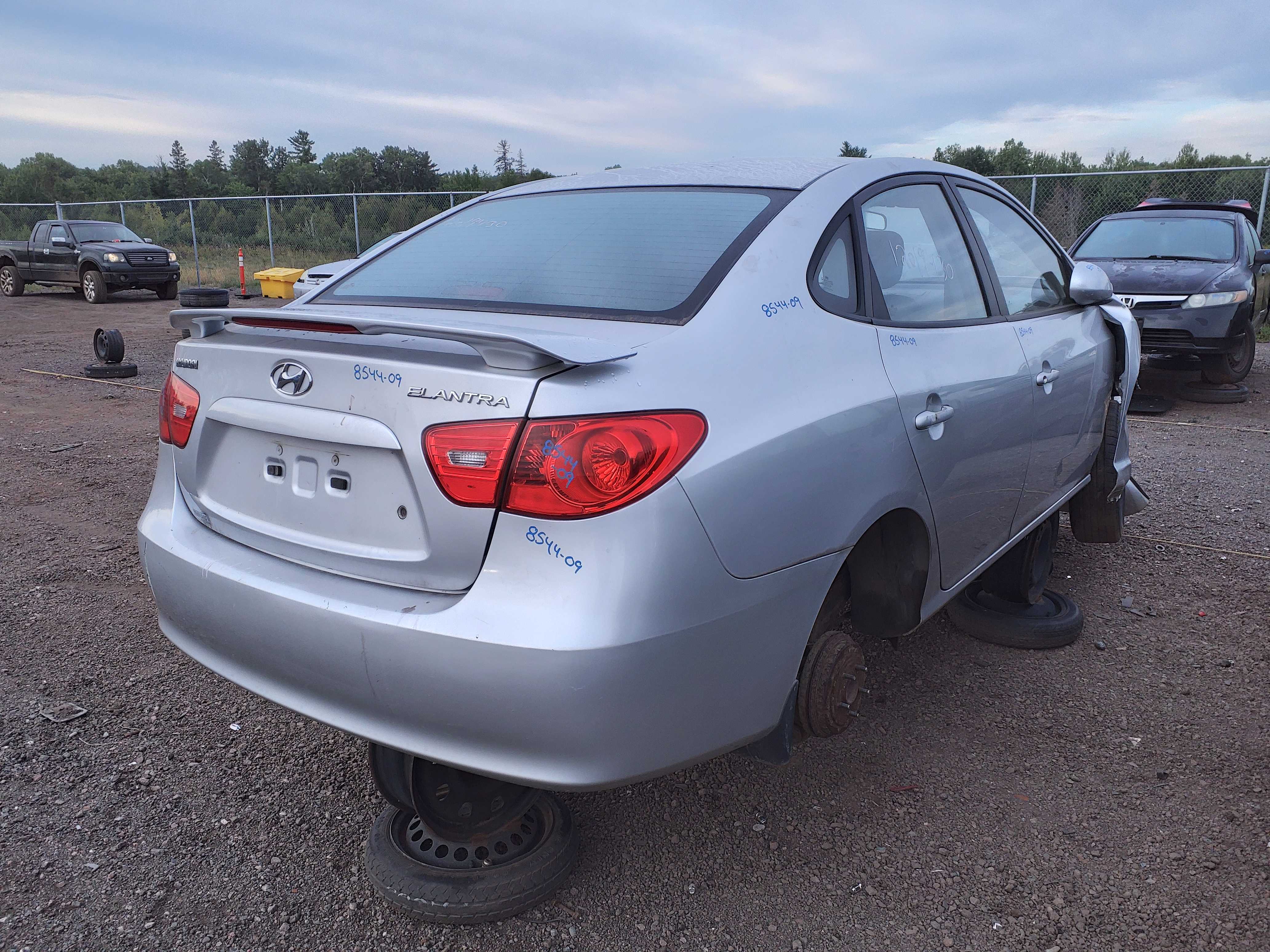 HYUNDAI ELANTRA 2009