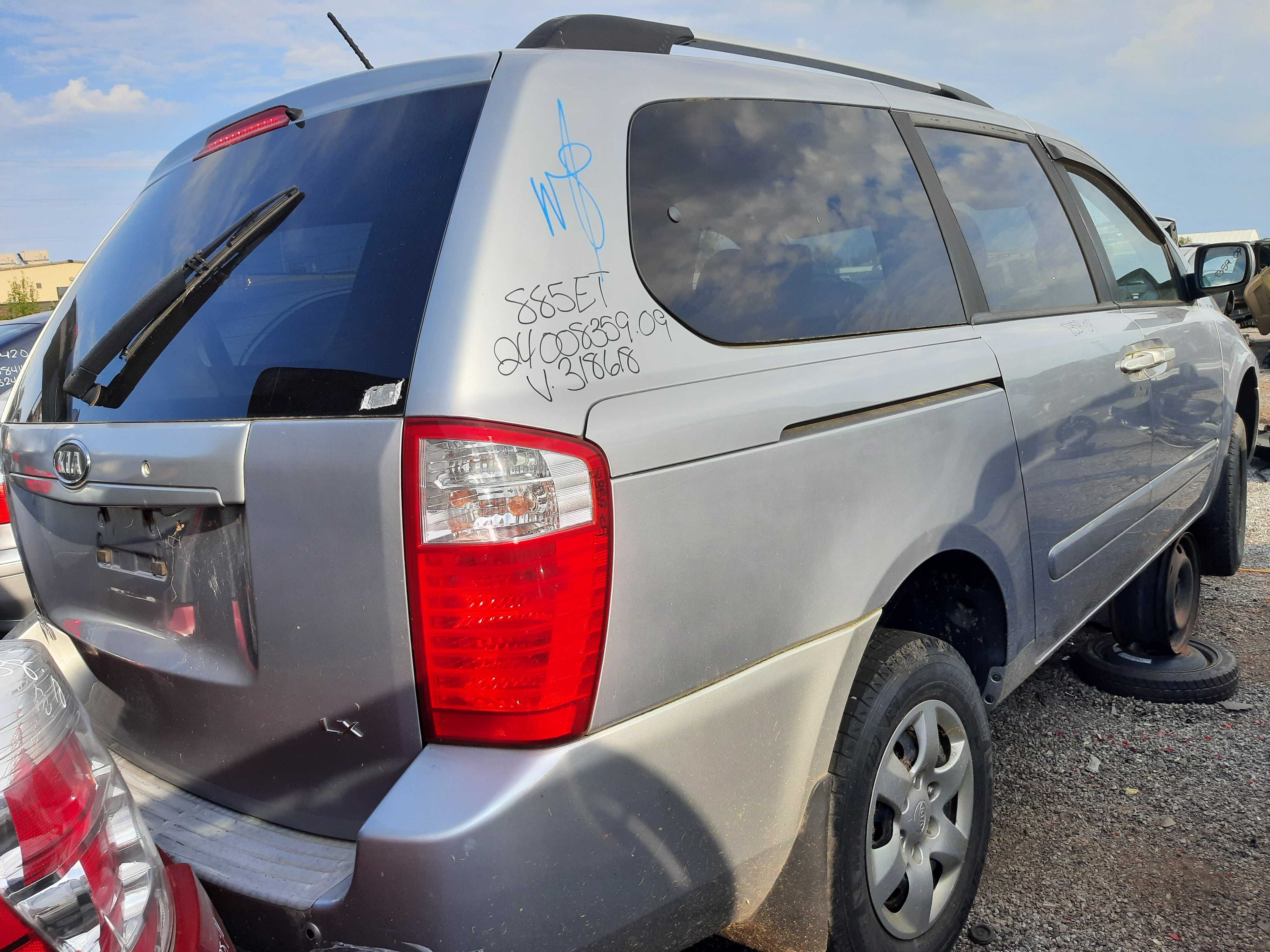 KIA SEDONA 2009