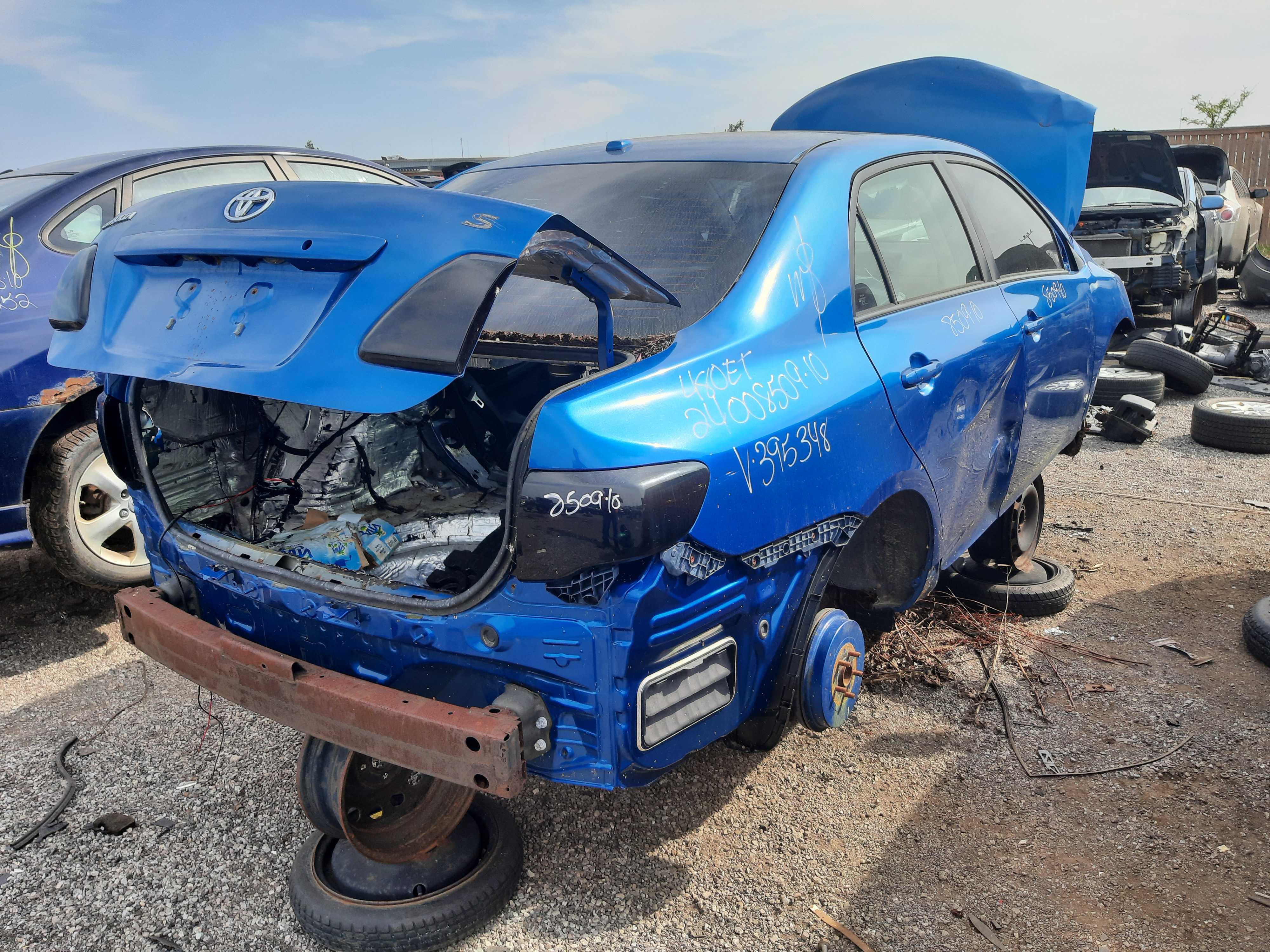 TOYOTA COROLLA 2010