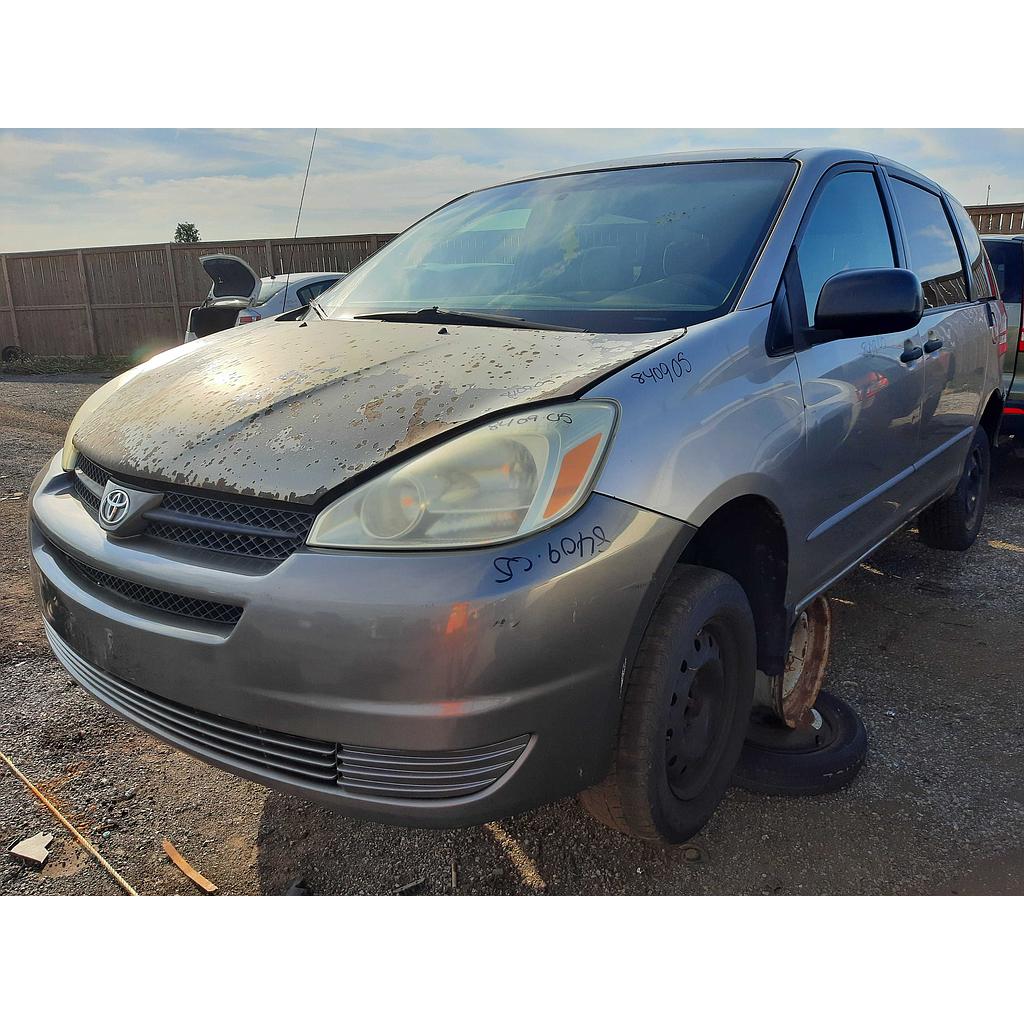 TOYOTA SIENNA 2005