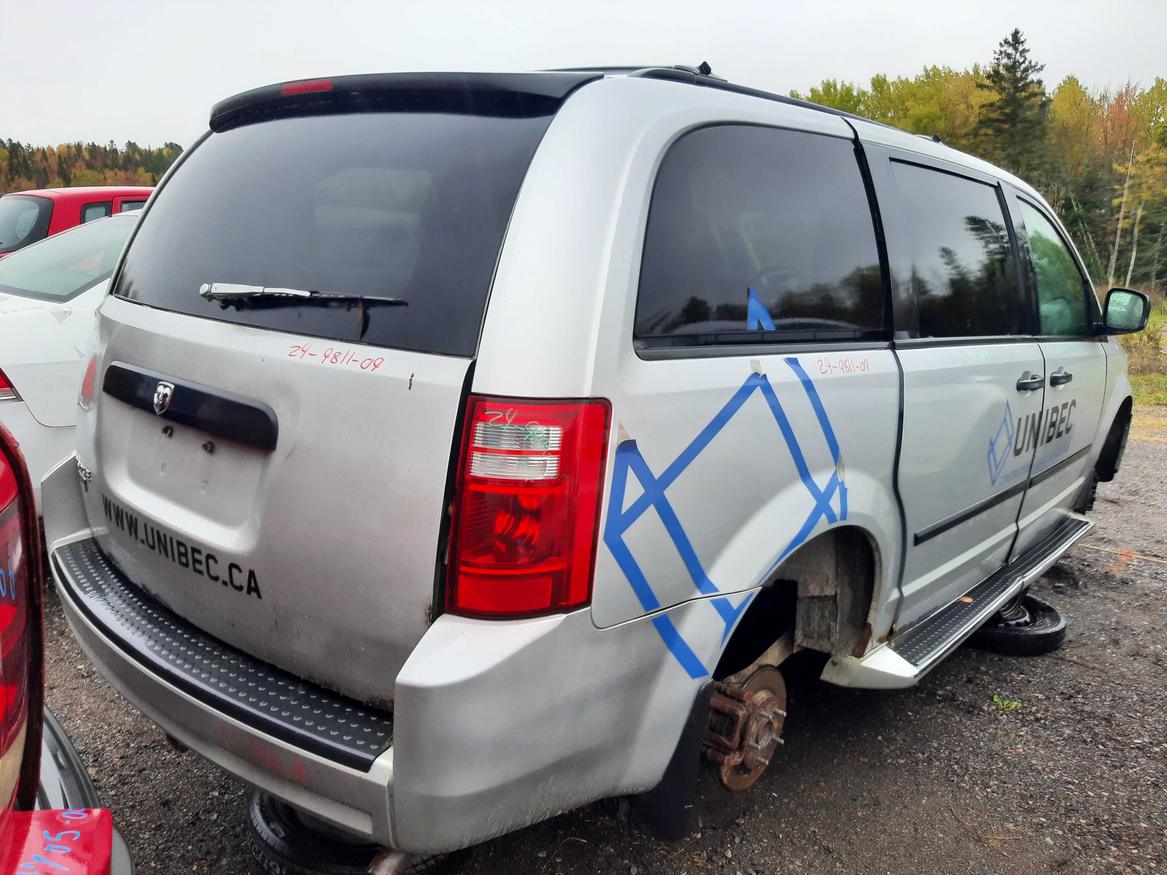 DODGE GRAND CARAVAN 2009