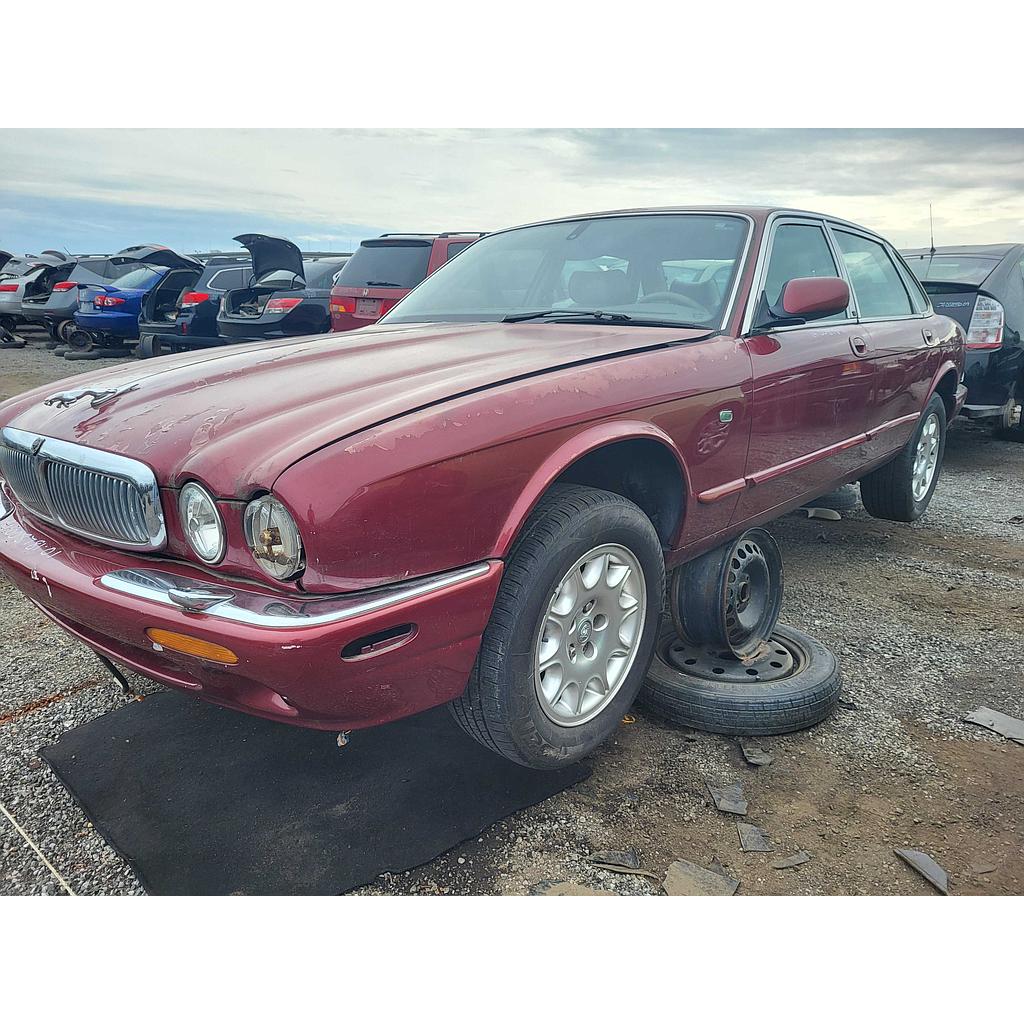 JAGUAR XJ SERIES 2001