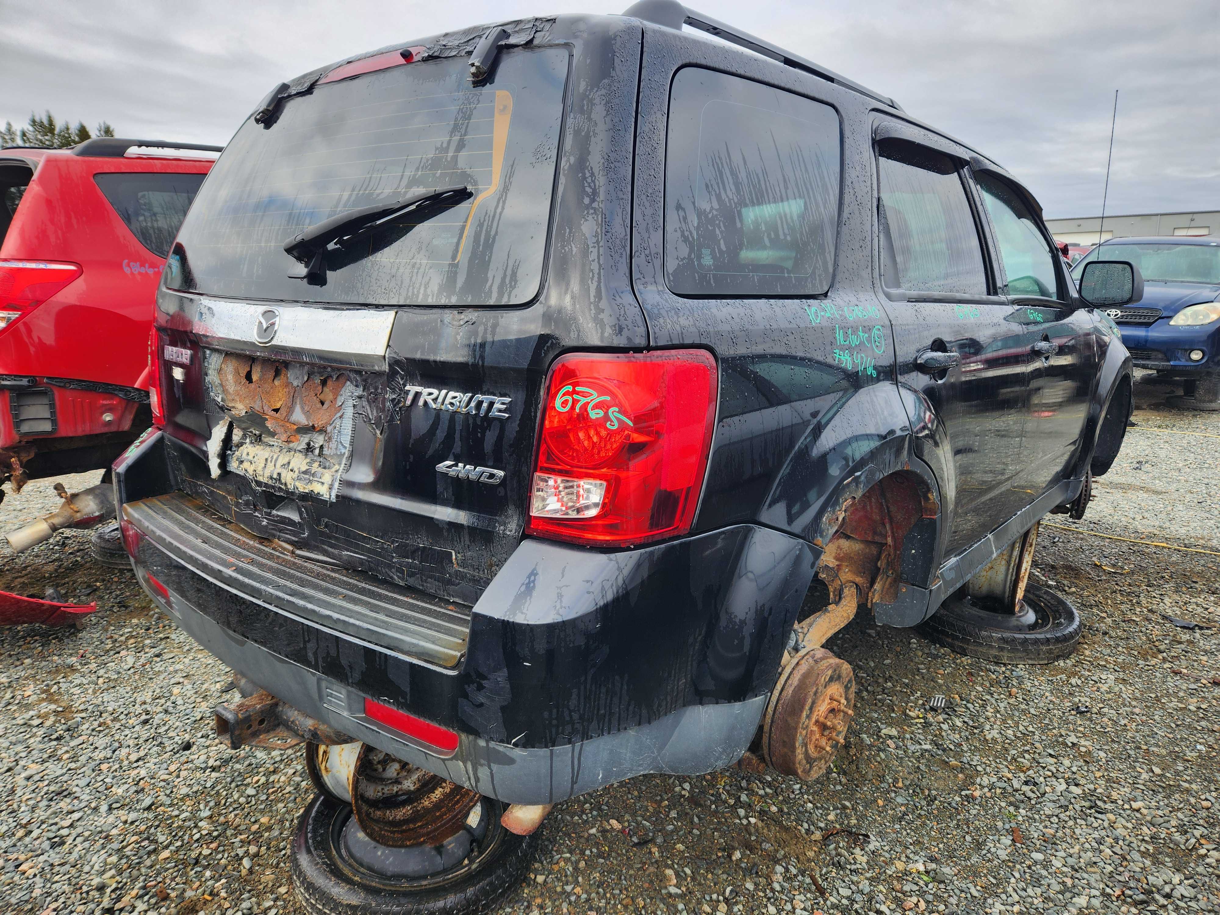 MAZDA TRIBUTE 2010
