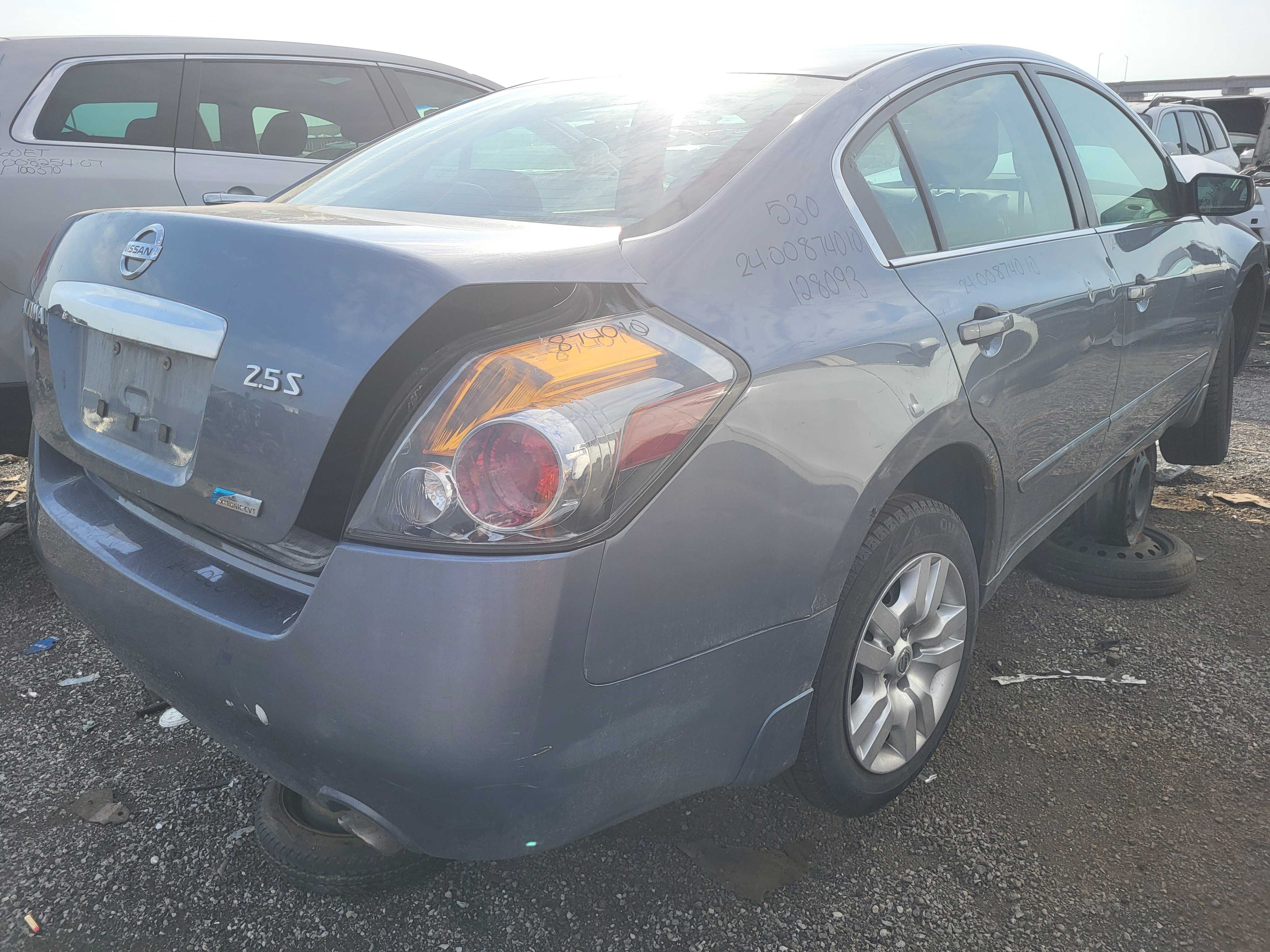 NISSAN ALTIMA 2010