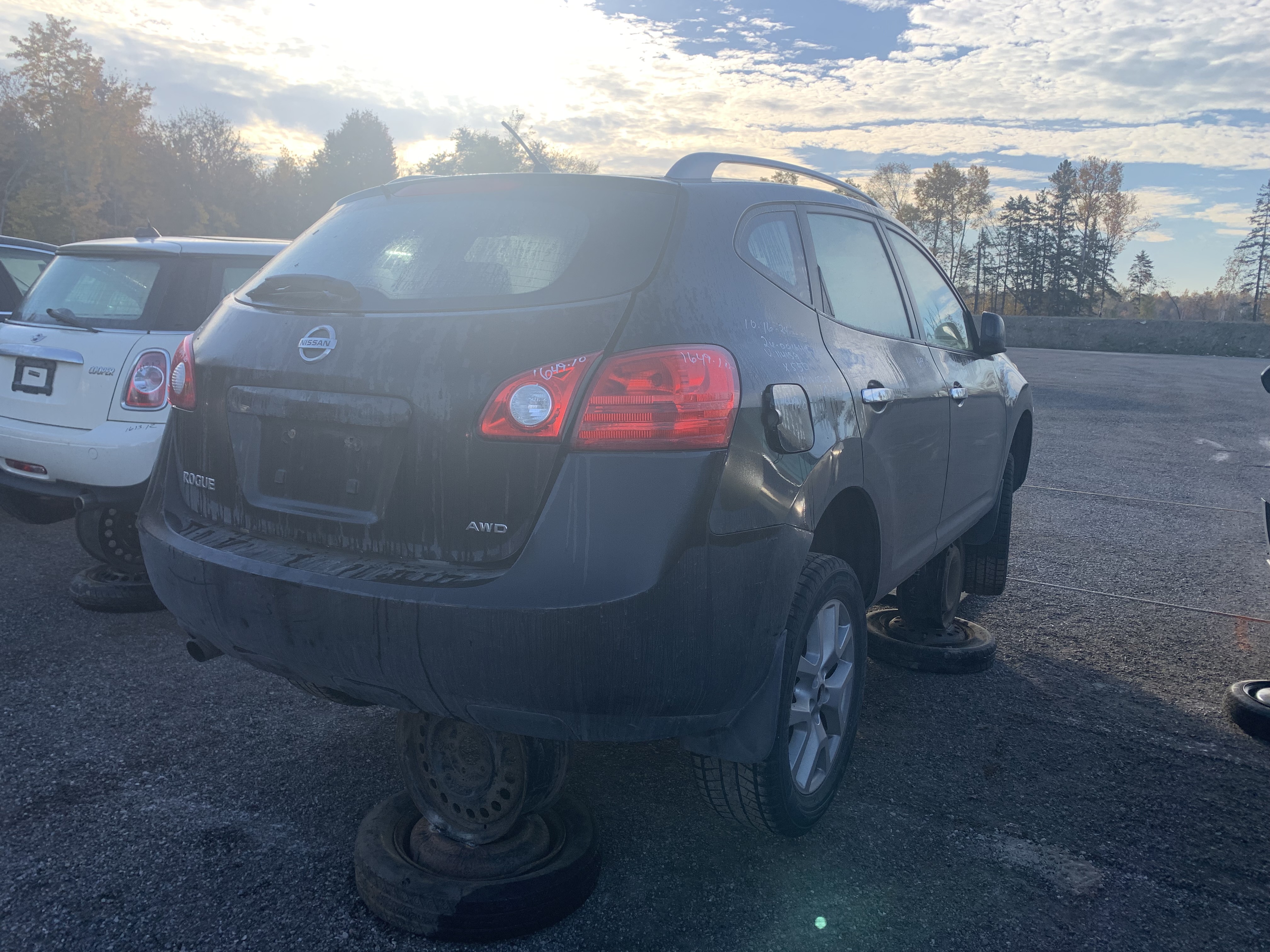 NISSAN ROGUE 2010