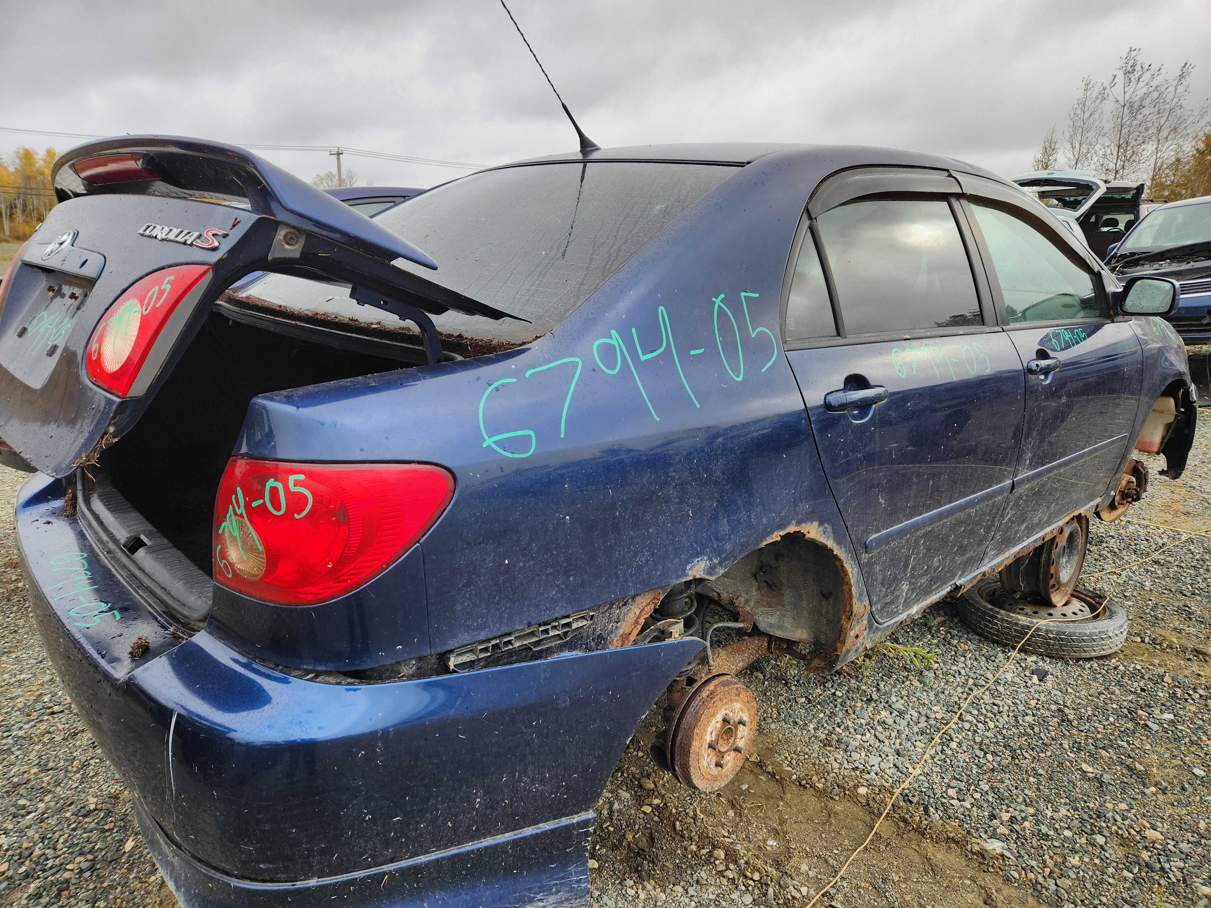 TOYOTA COROLLA 2005