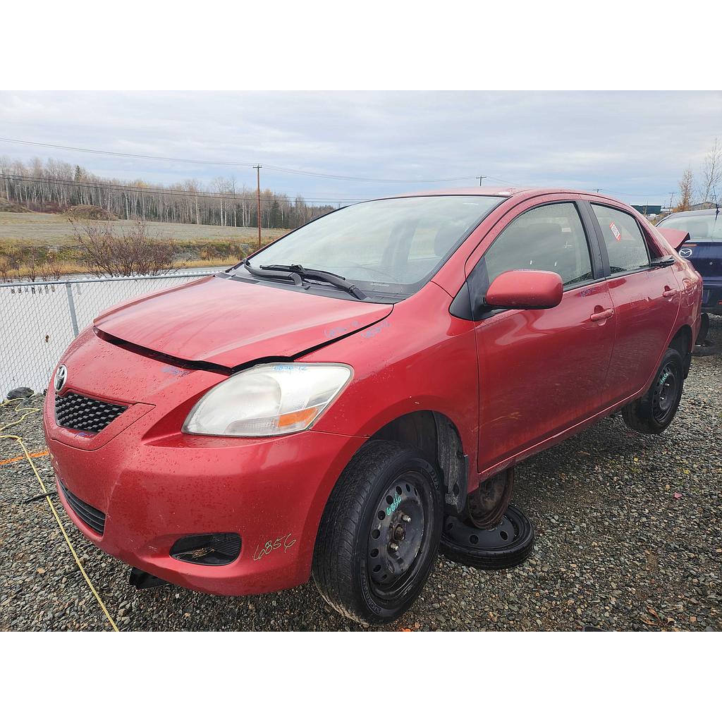 TOYOTA YARIS 2012