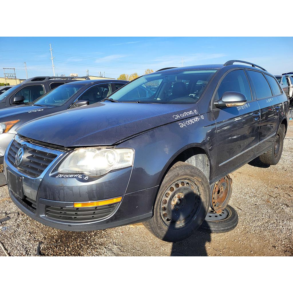 VOLKSWAGEN PASSAT 2010