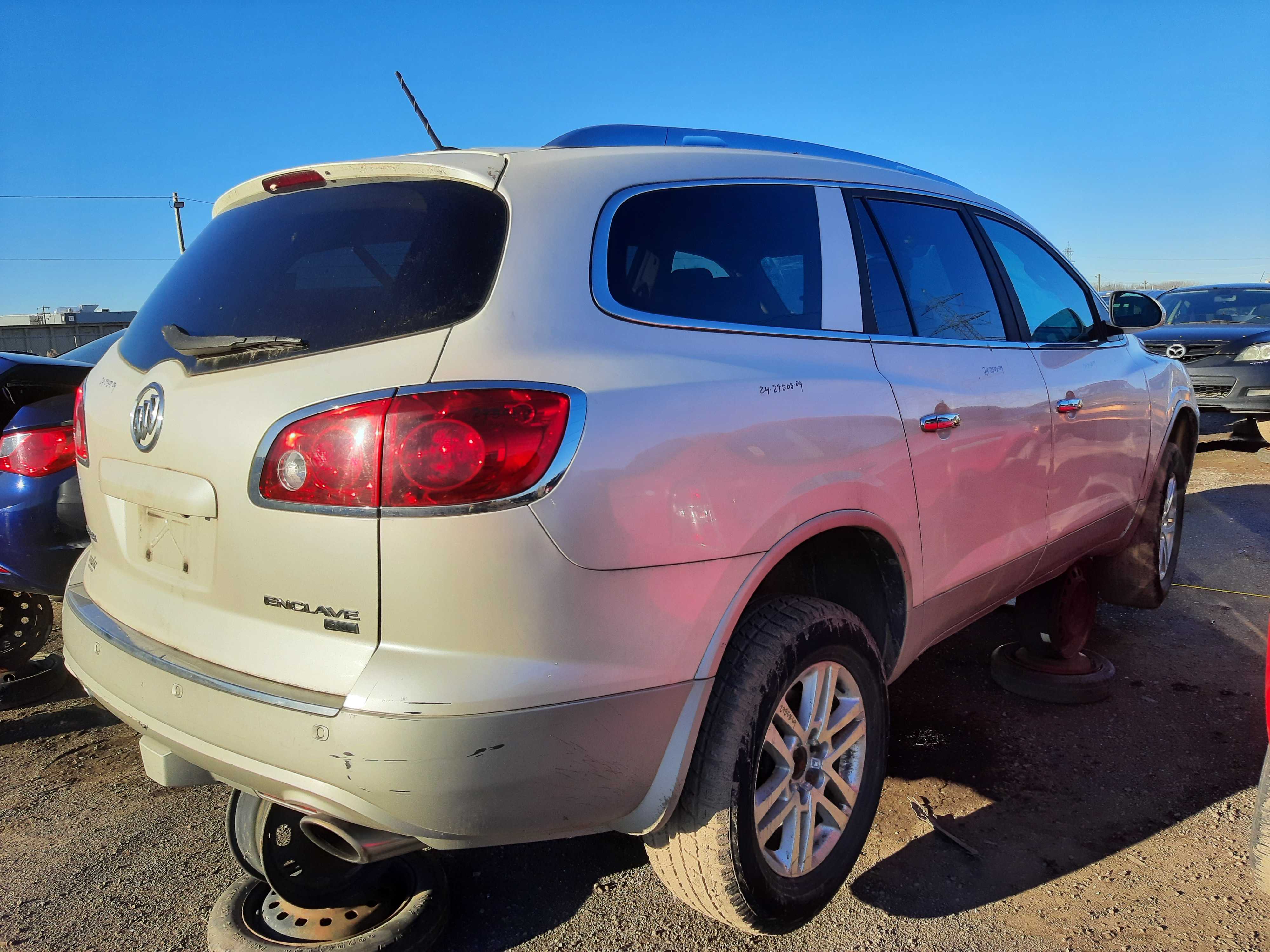 BUICK ENCLAVE 2009