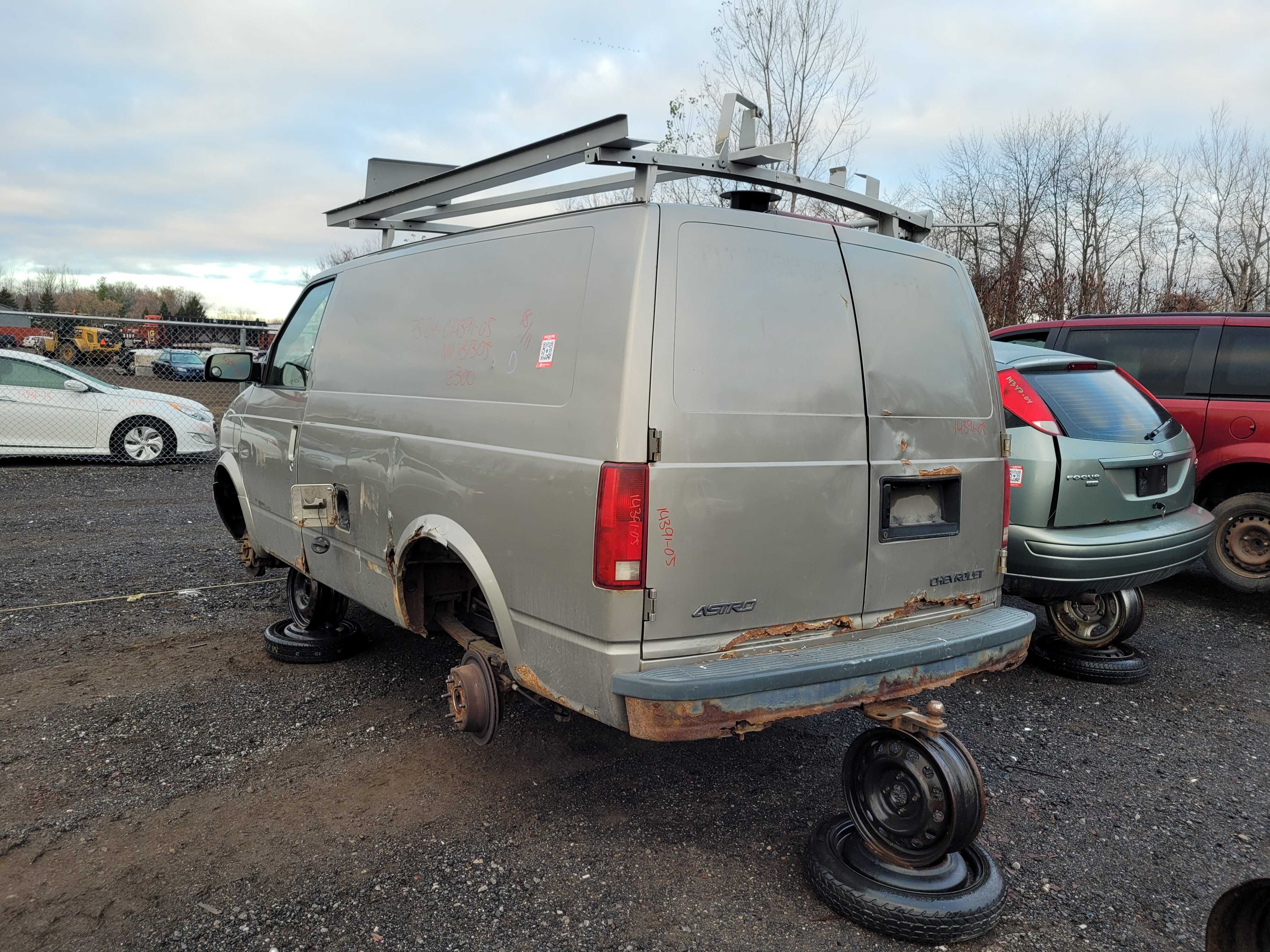 CHEVROLET ASTRO 2005