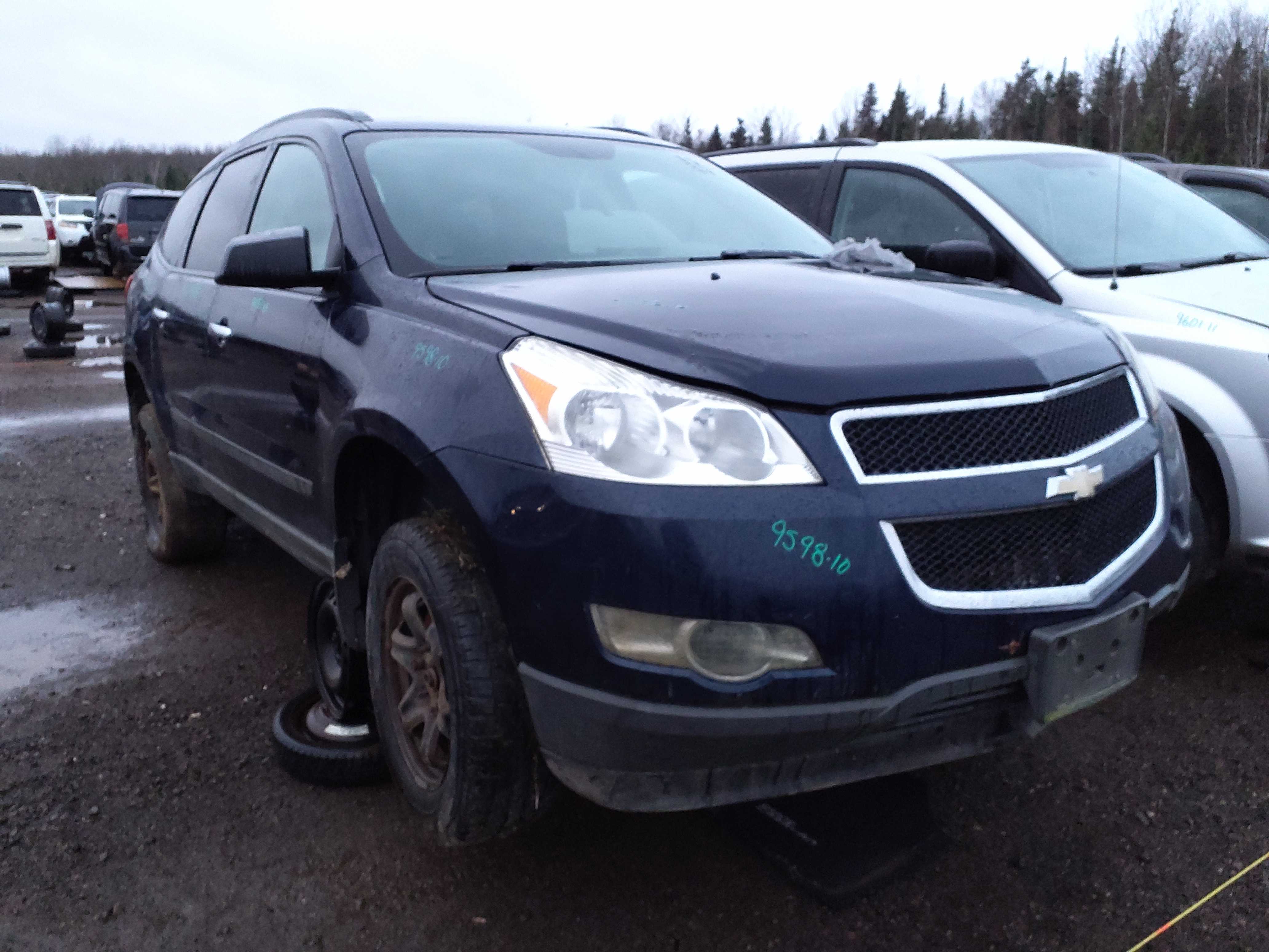 CHEVROLET TRAVERSE 2010