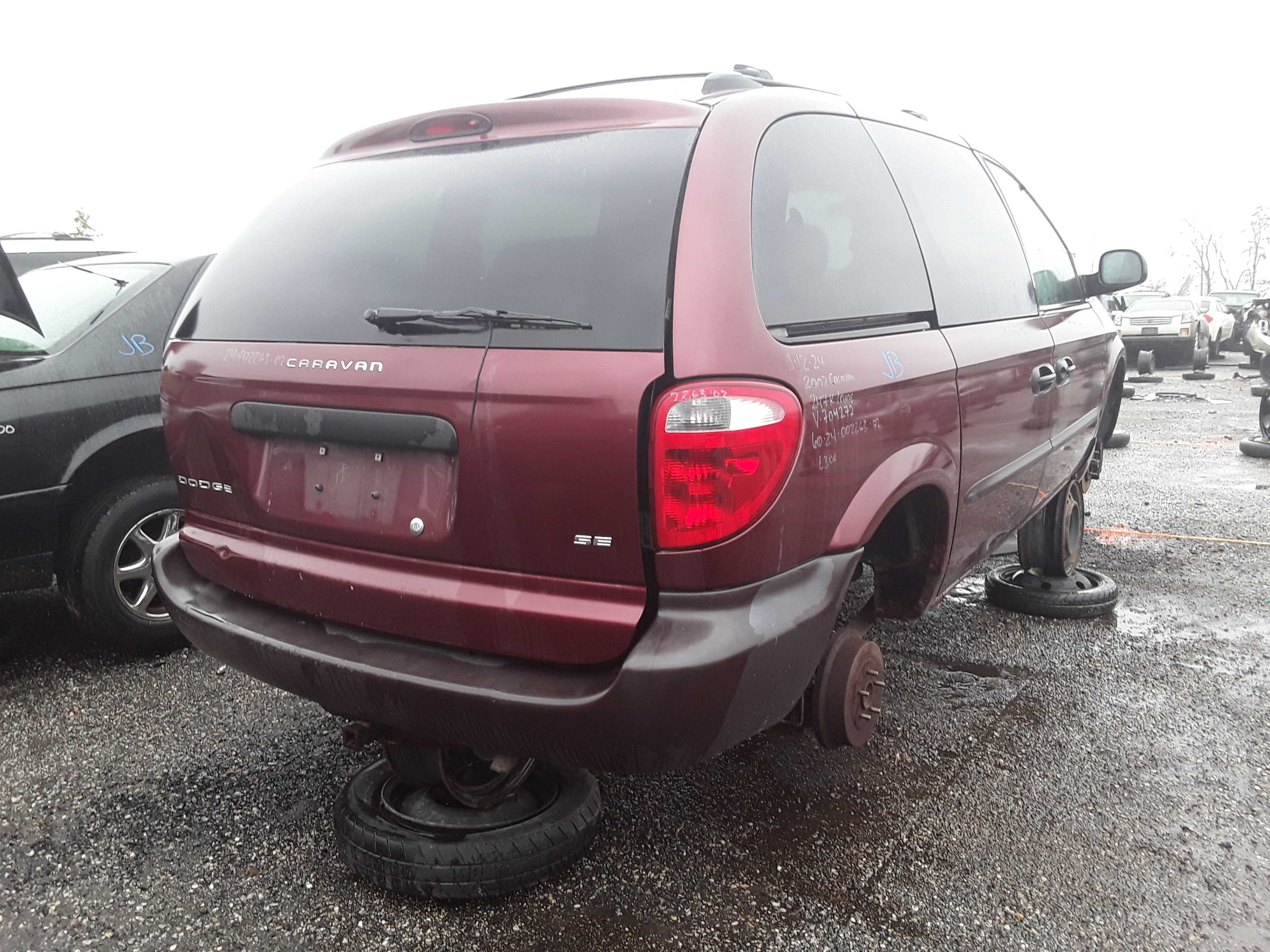 DODGE CARAVAN 2002