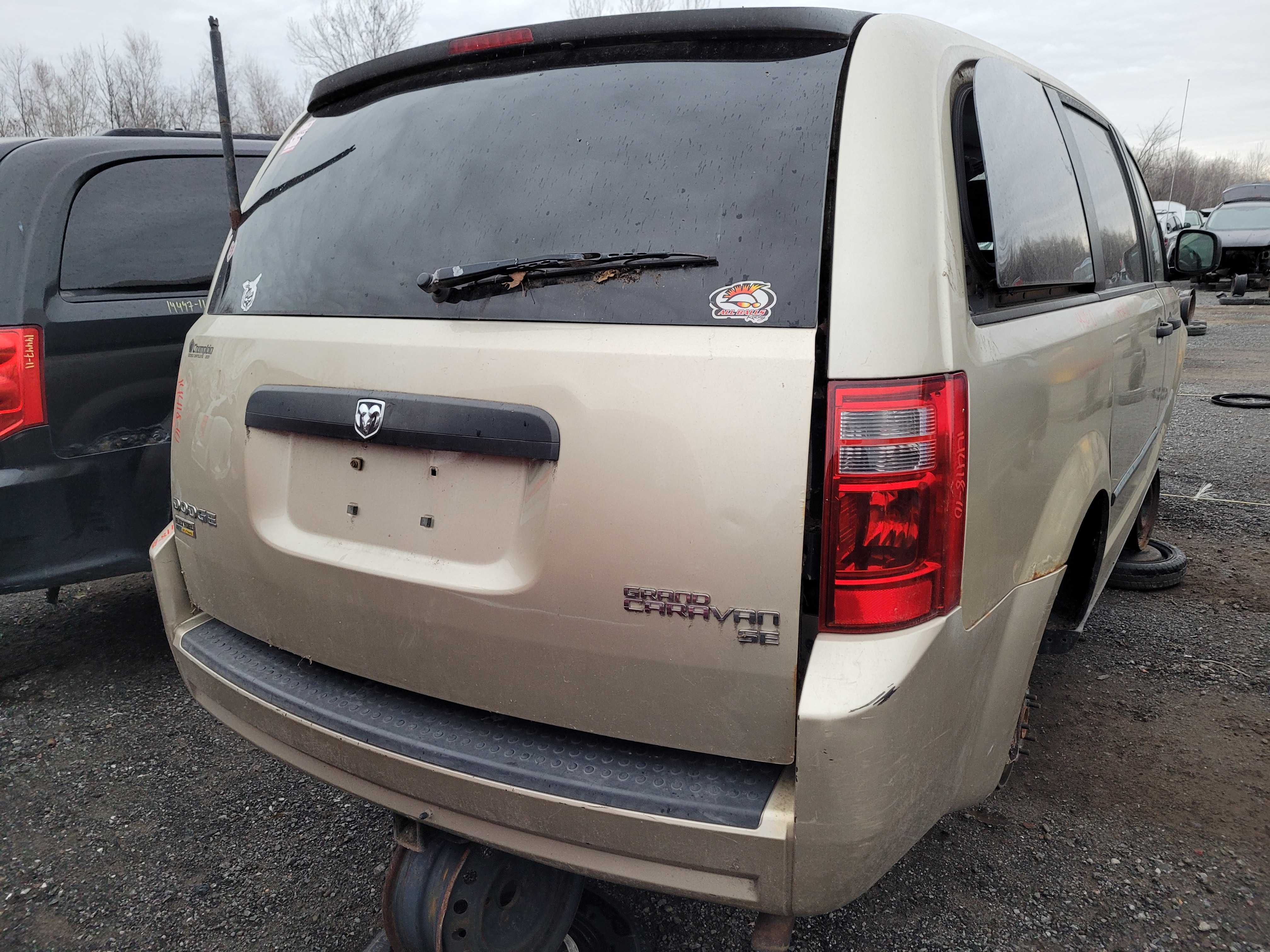 DODGE GRAND CARAVAN 2010