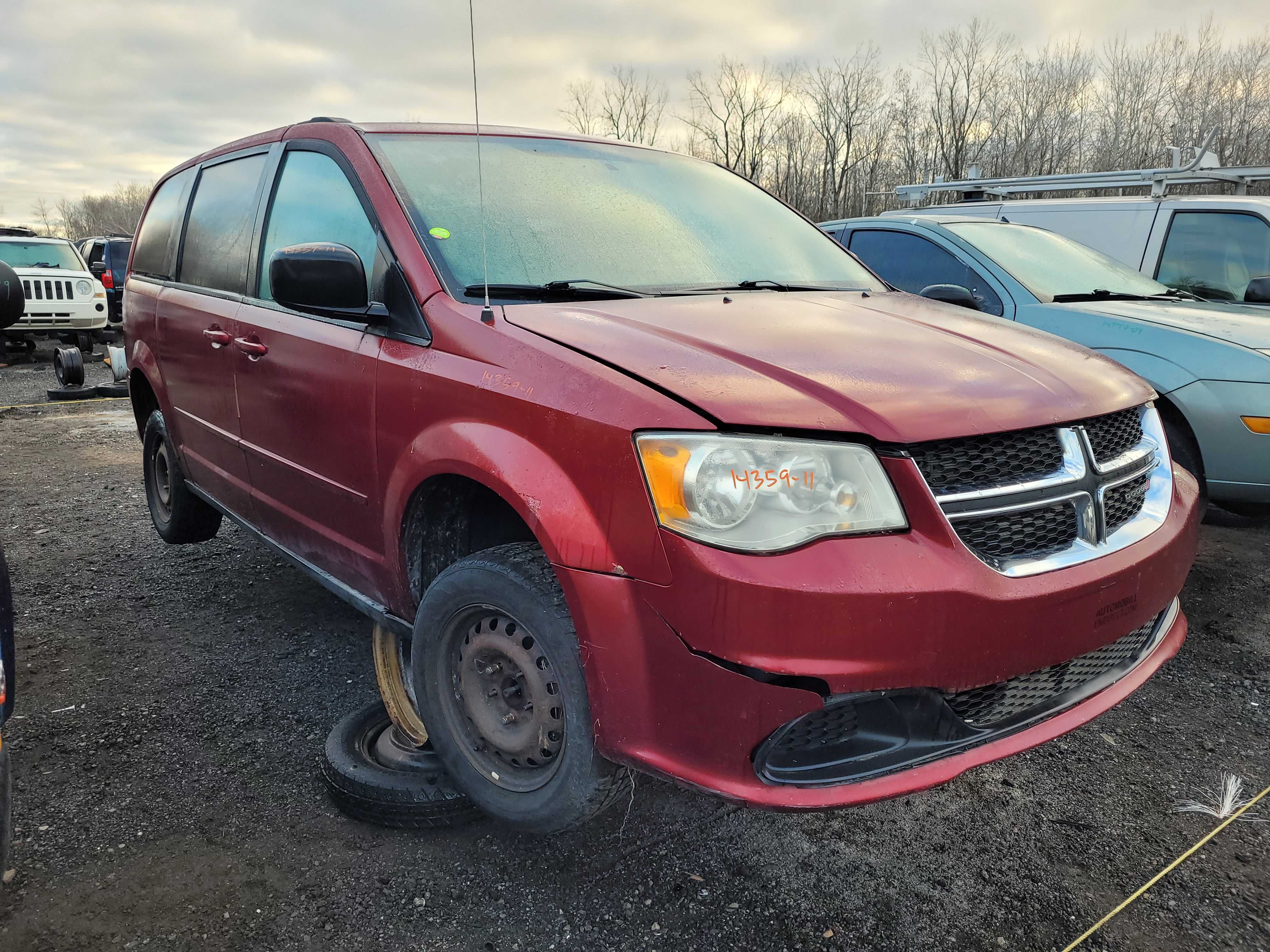 DODGE GRAND CARAVAN 2011