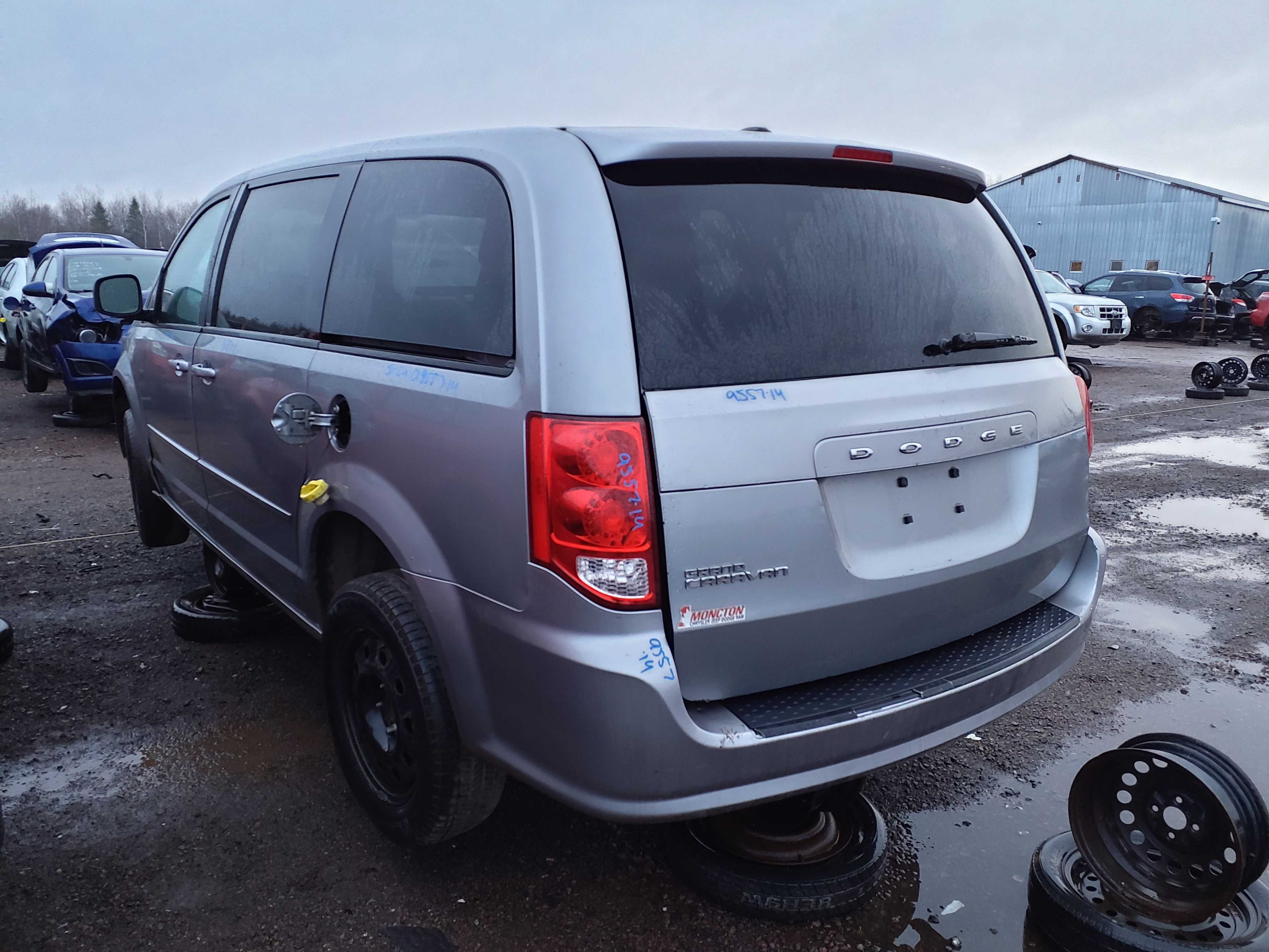 DODGE GRAND CARAVAN 2014