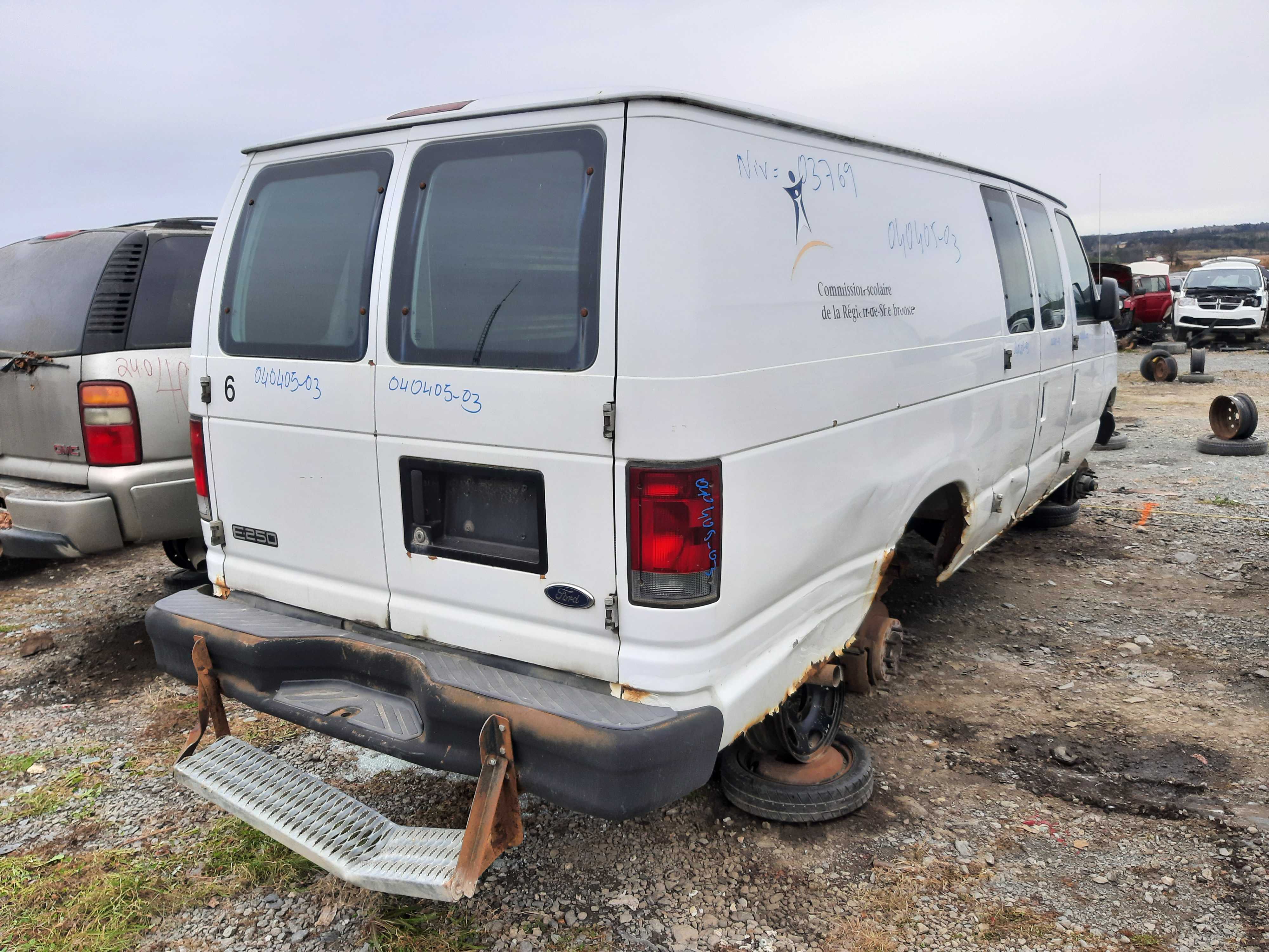 FORD ECONOLINE 2003