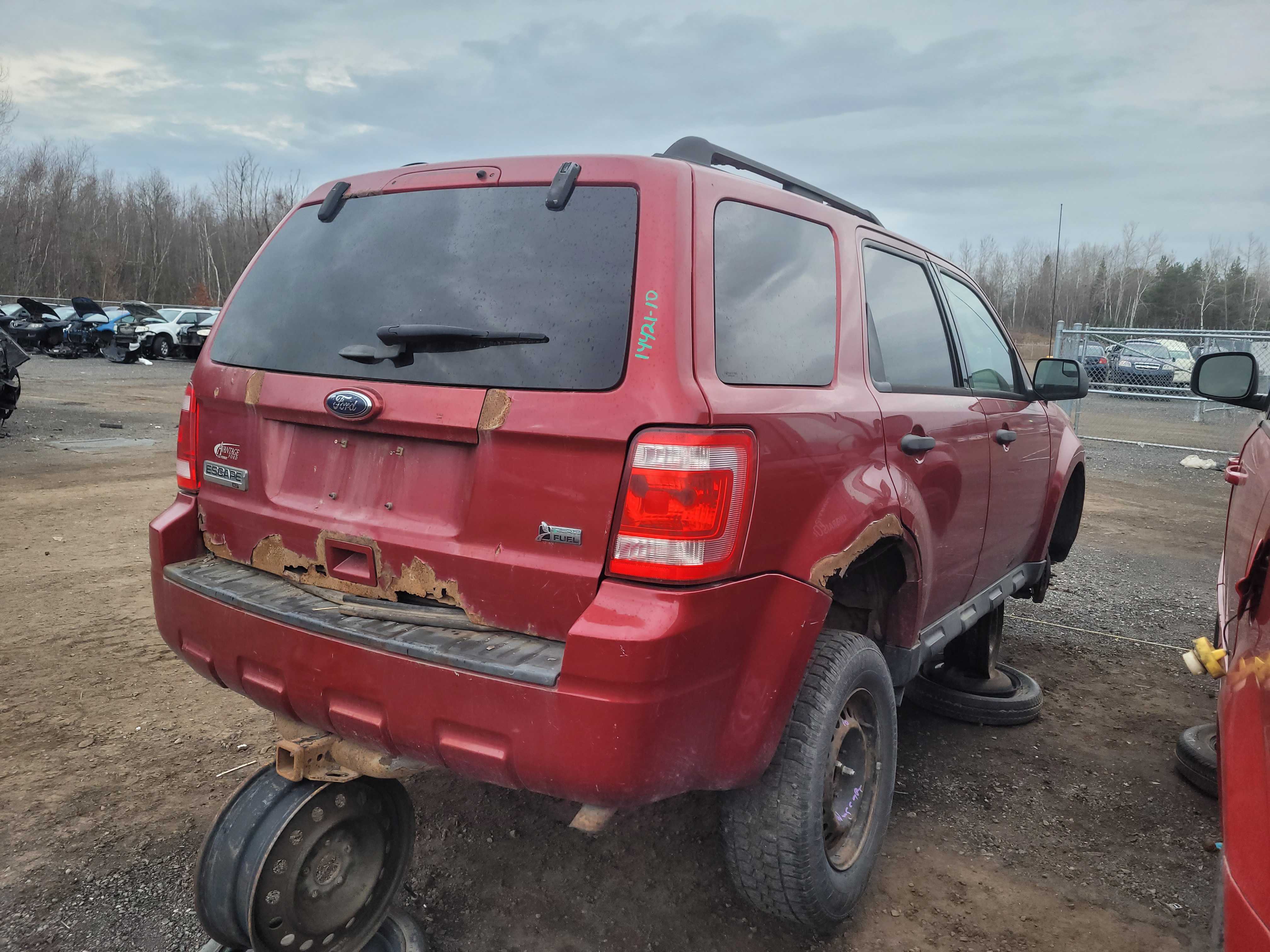 FORD ESCAPE 2010