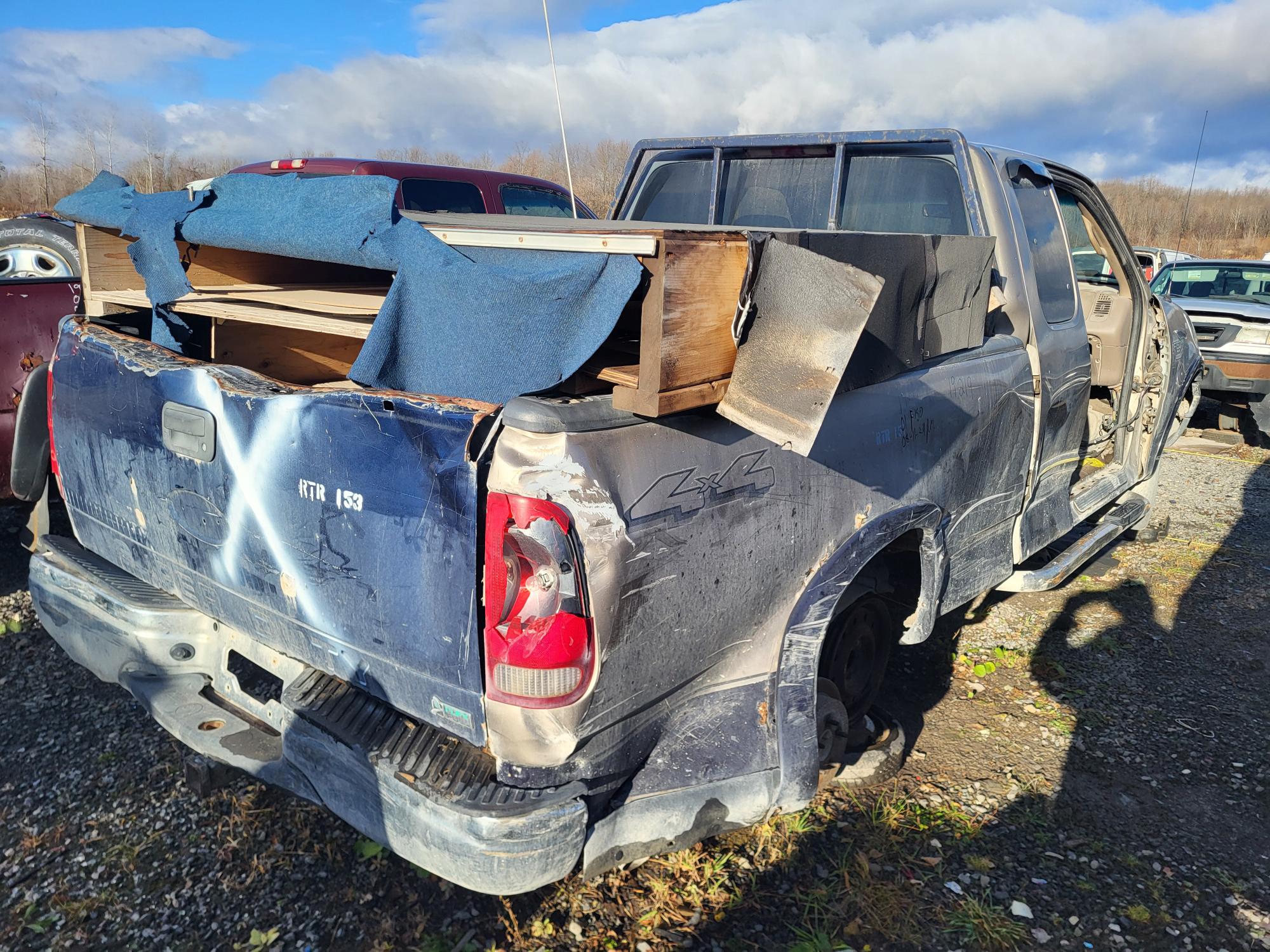 FORD F-150 2001