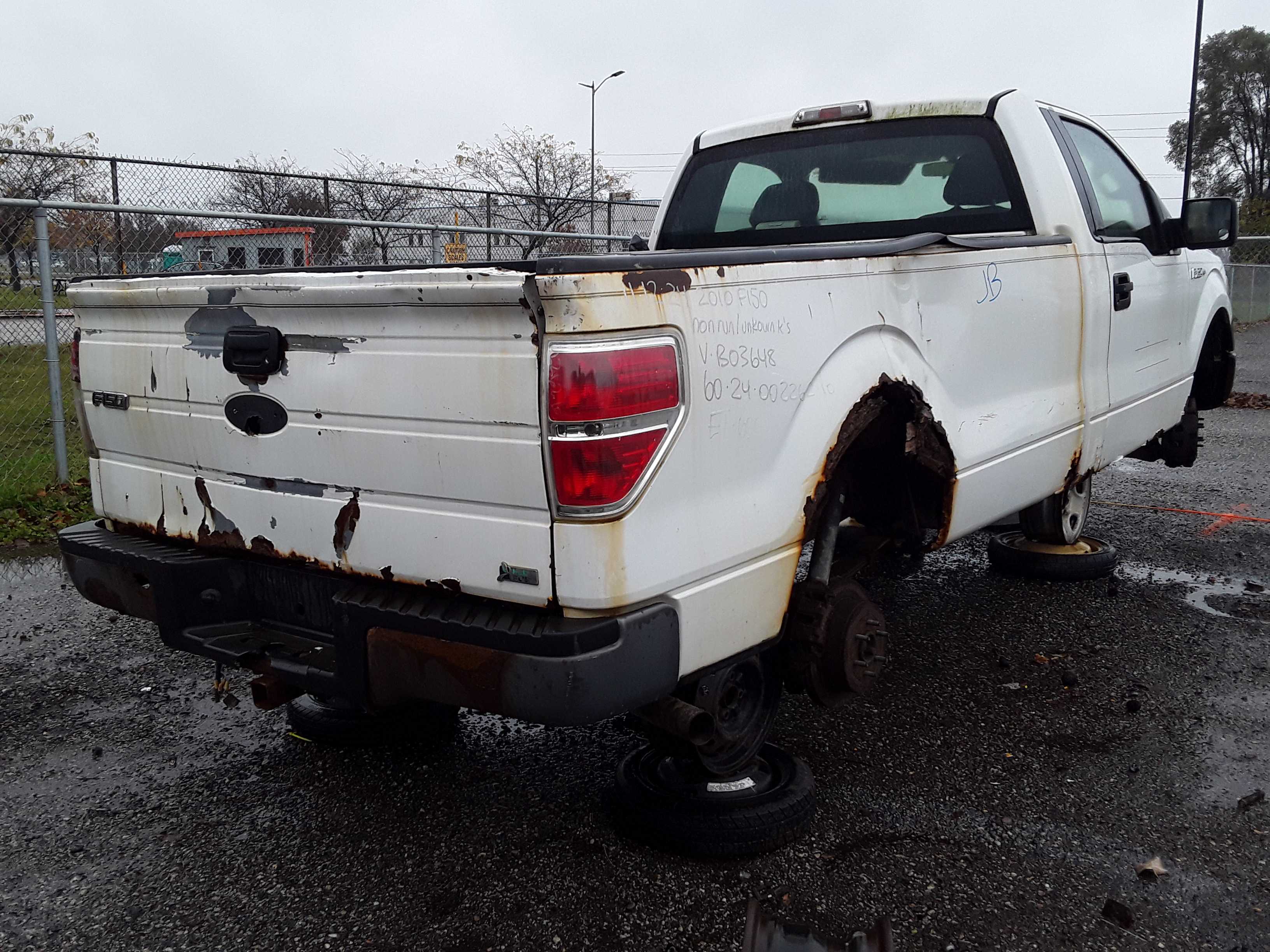 FORD F-150 2010