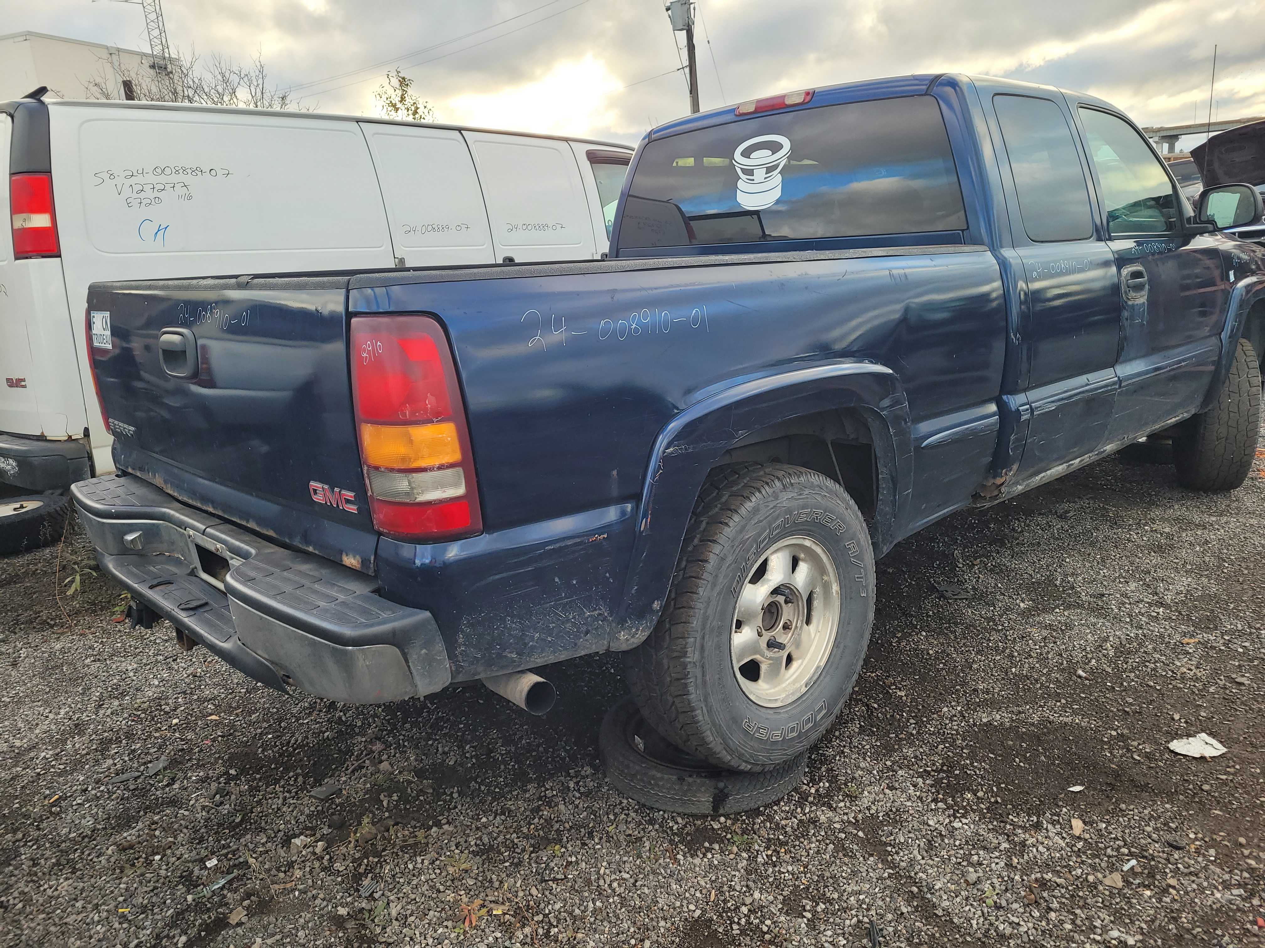 GMC SIERRA 1500 2001