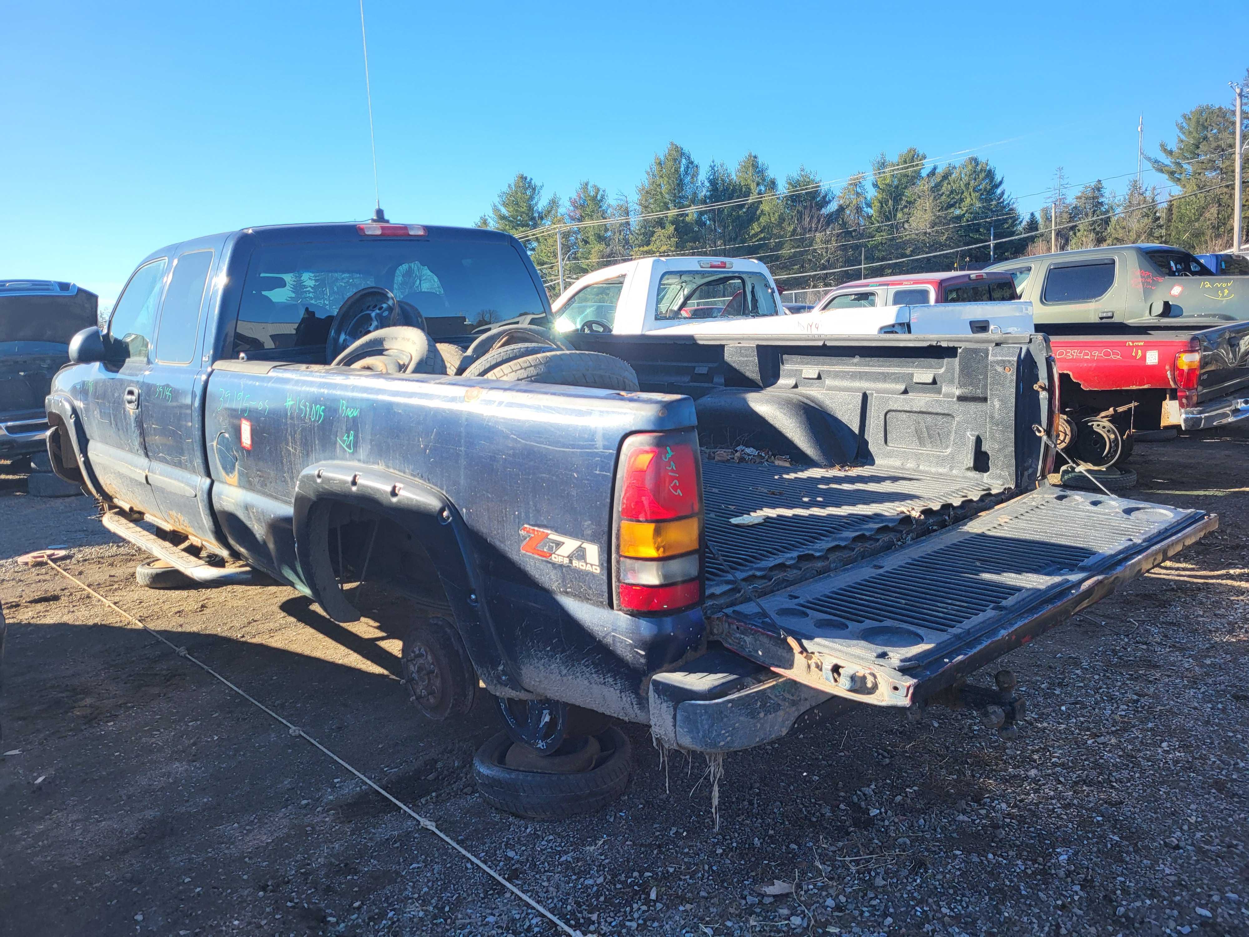 GMC SIERRA 1500 2005