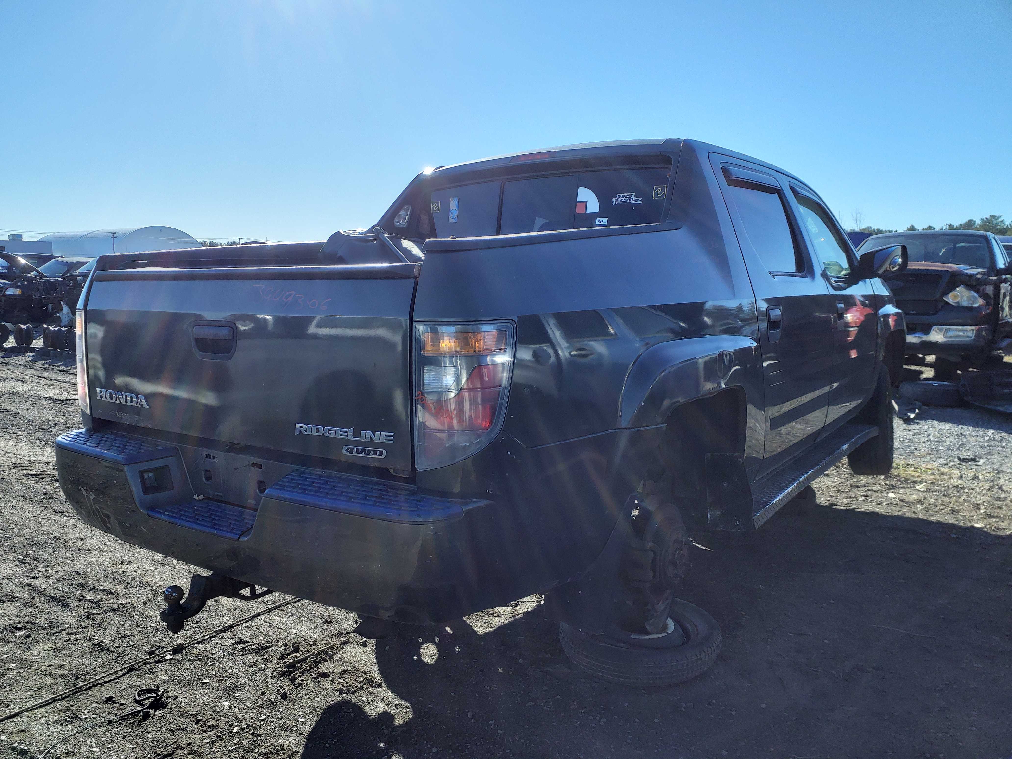HONDA RIDGELINE 2006