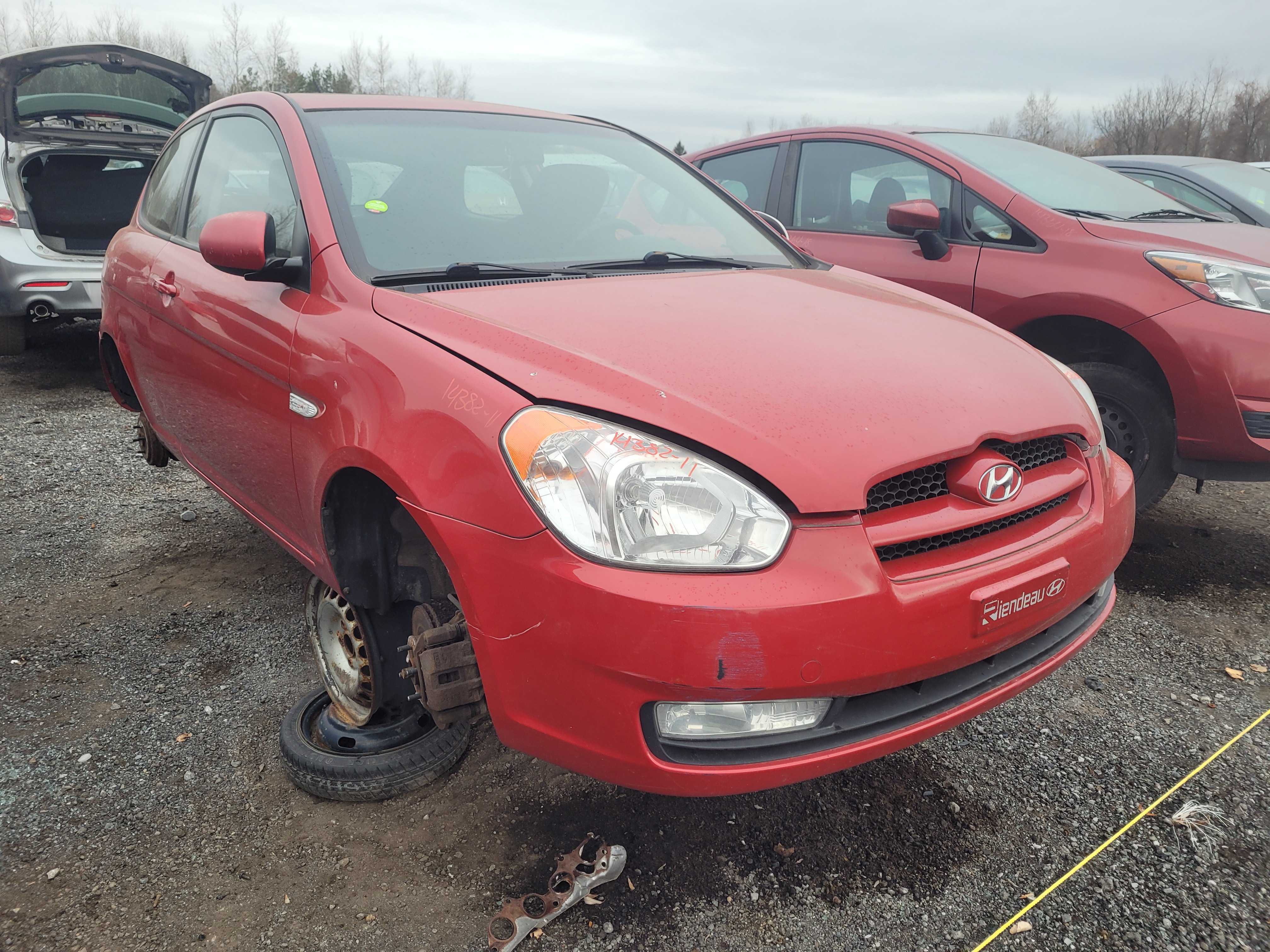 HYUNDAI ACCENT 2011