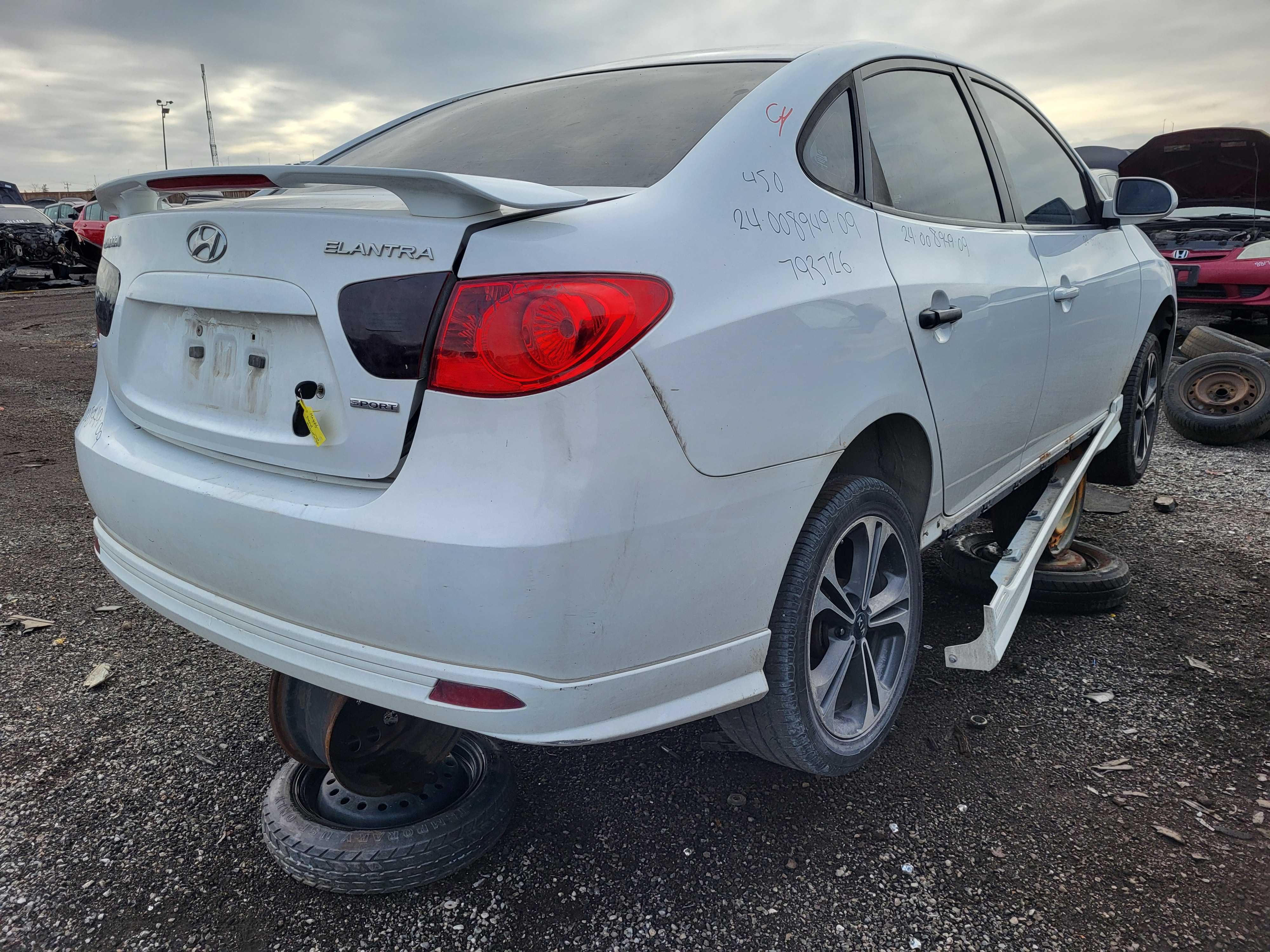 HYUNDAI ELANTRA 2009